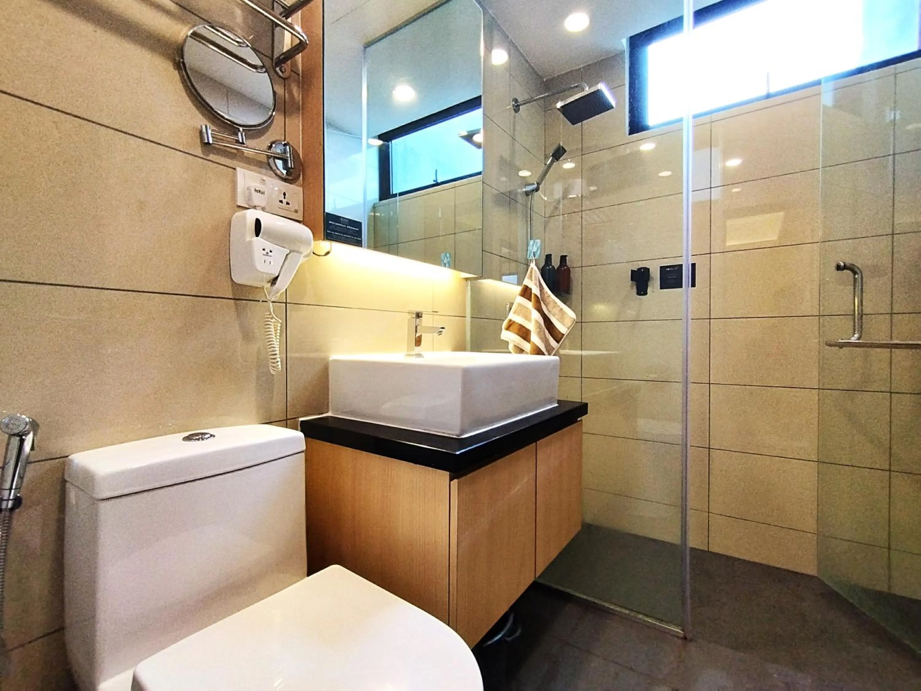 Bathroom in GENTING FoggyCold StayCation AT Ion Delemen By HAPYHOME