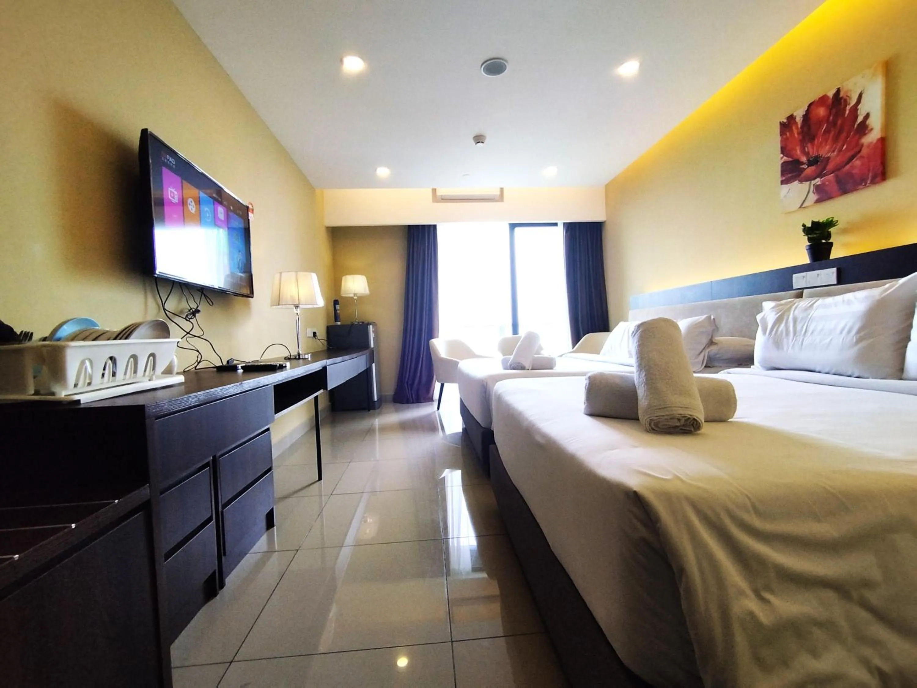 Bedroom, Bed in GENTING FoggyCold StayCation AT Ion Delemen By HAPYHOME