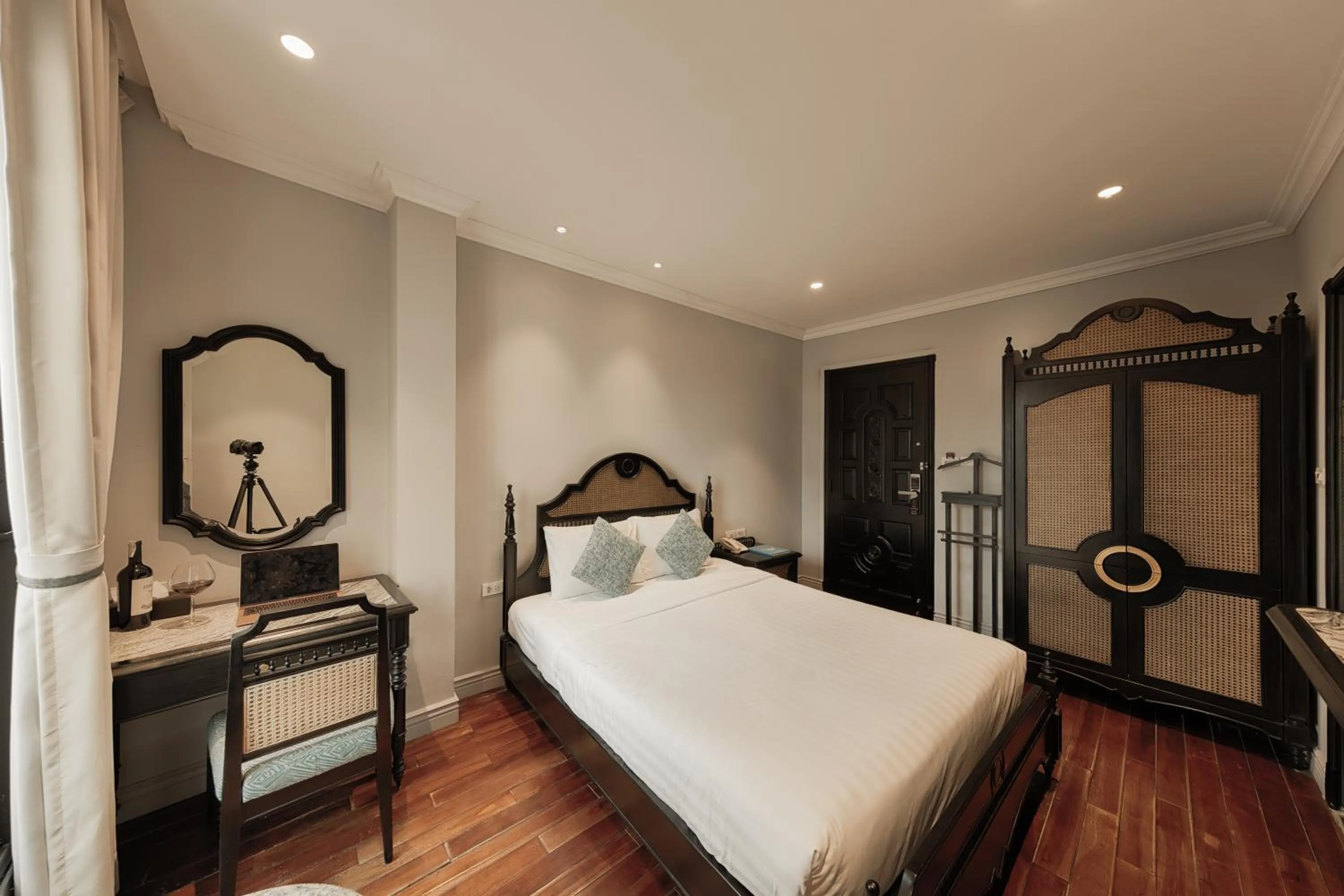 Bed in Hanoi Graceful Hotel and Travel