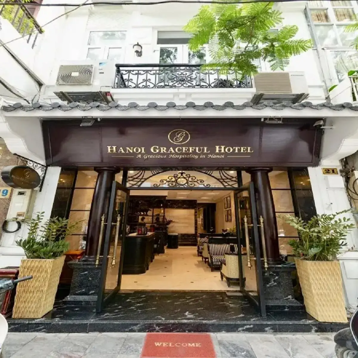 Property building in Hanoi Graceful Hotel and Travel Property building in Hanoi Graceful Hotel and Travel