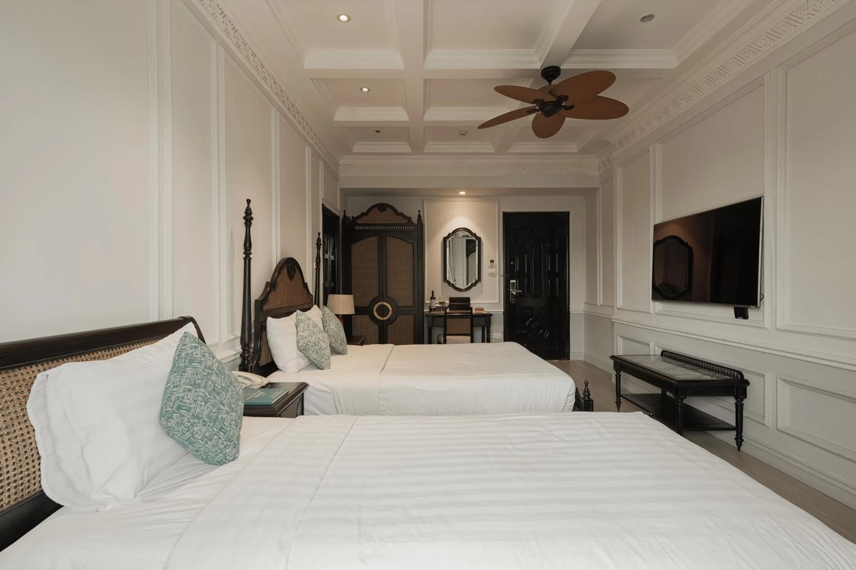 Bed in Hanoi Graceful Hotel and Travel