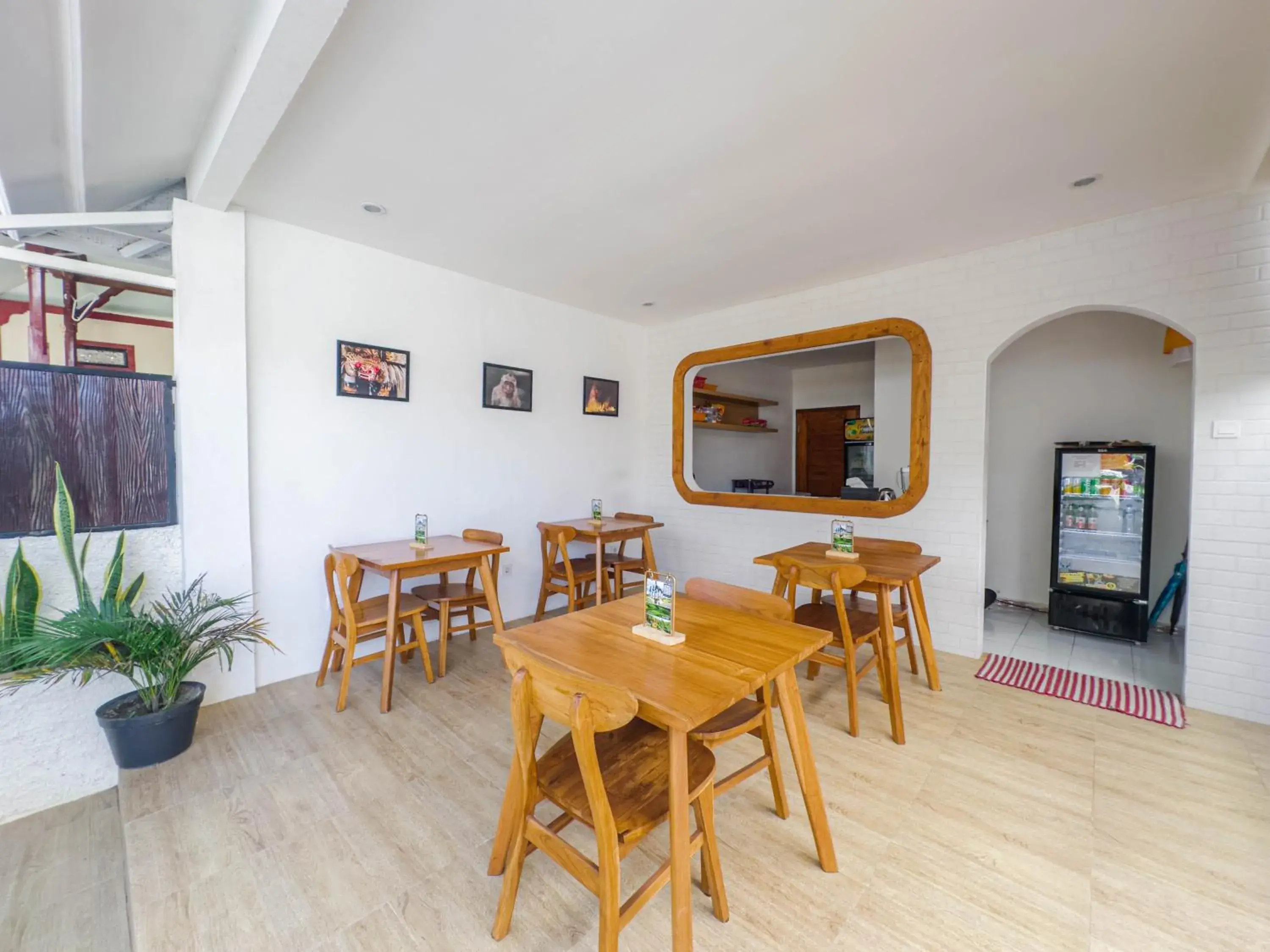 Restaurant/places to eat in Vitasha Supala Ubud - Ubud Center prime location Restaurant/places to eat in Vitasha Supala Ubud - Ubud Center prime location