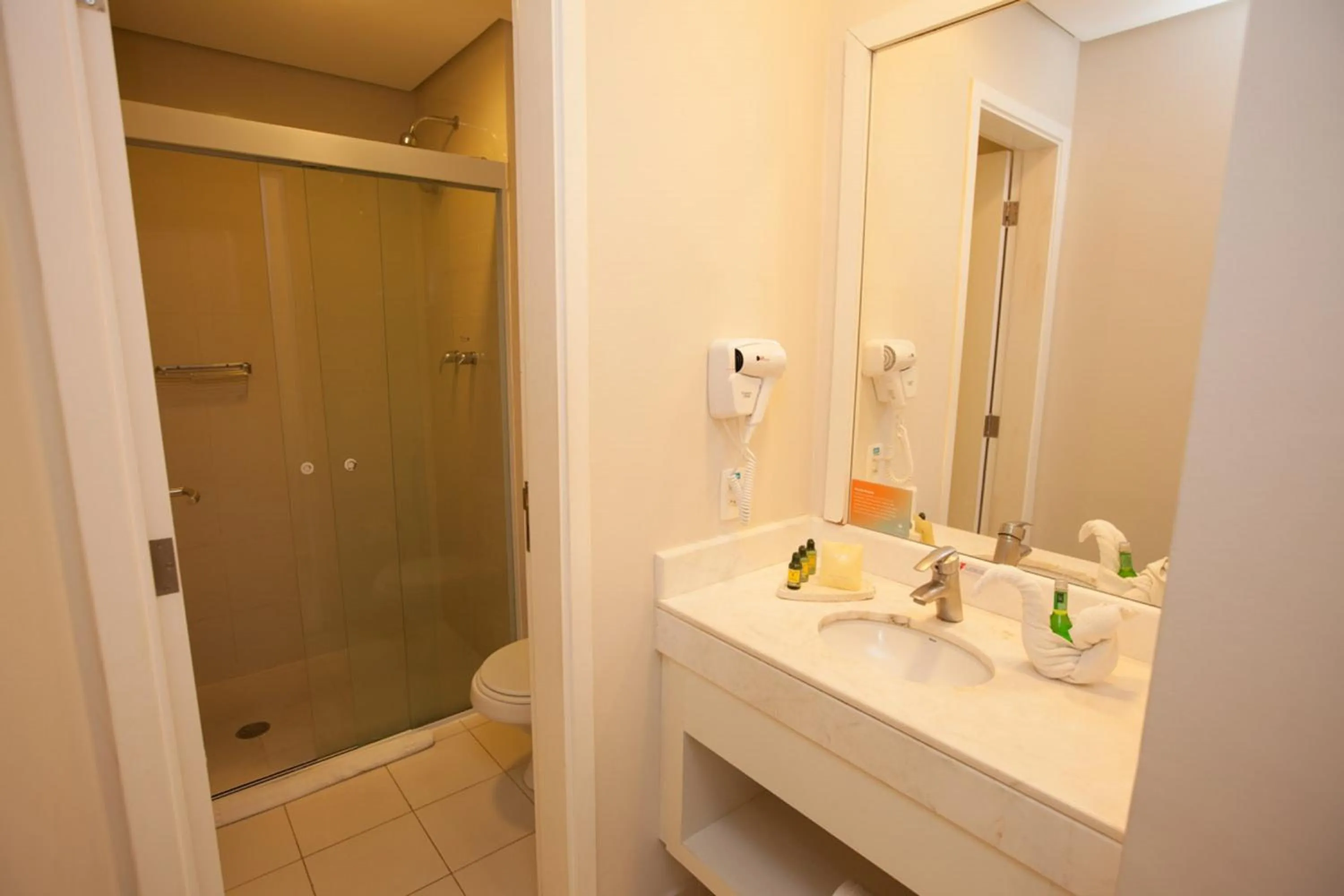 Bathroom in Doral Guarujá