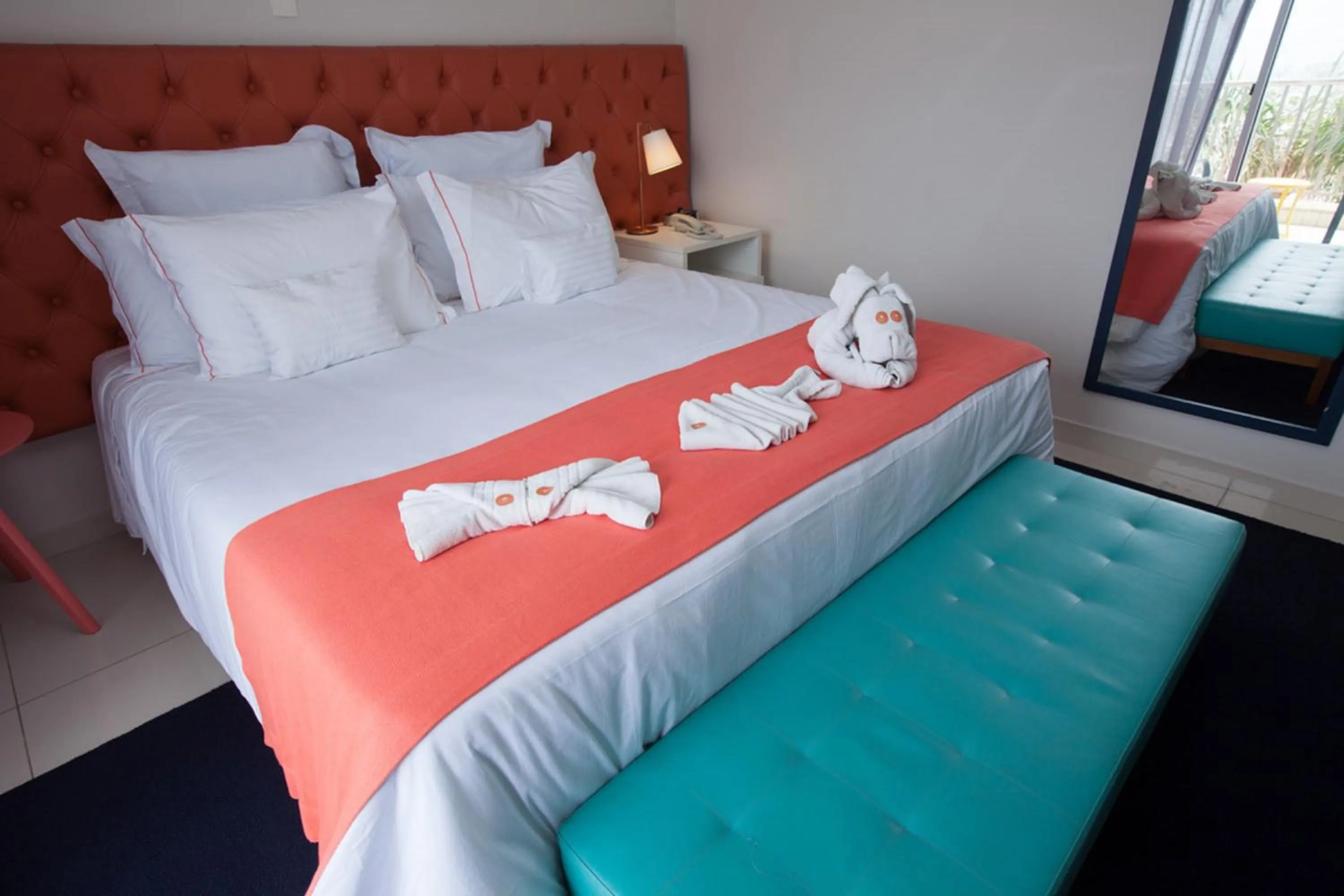 Bedroom, Bed in Doral Guarujá