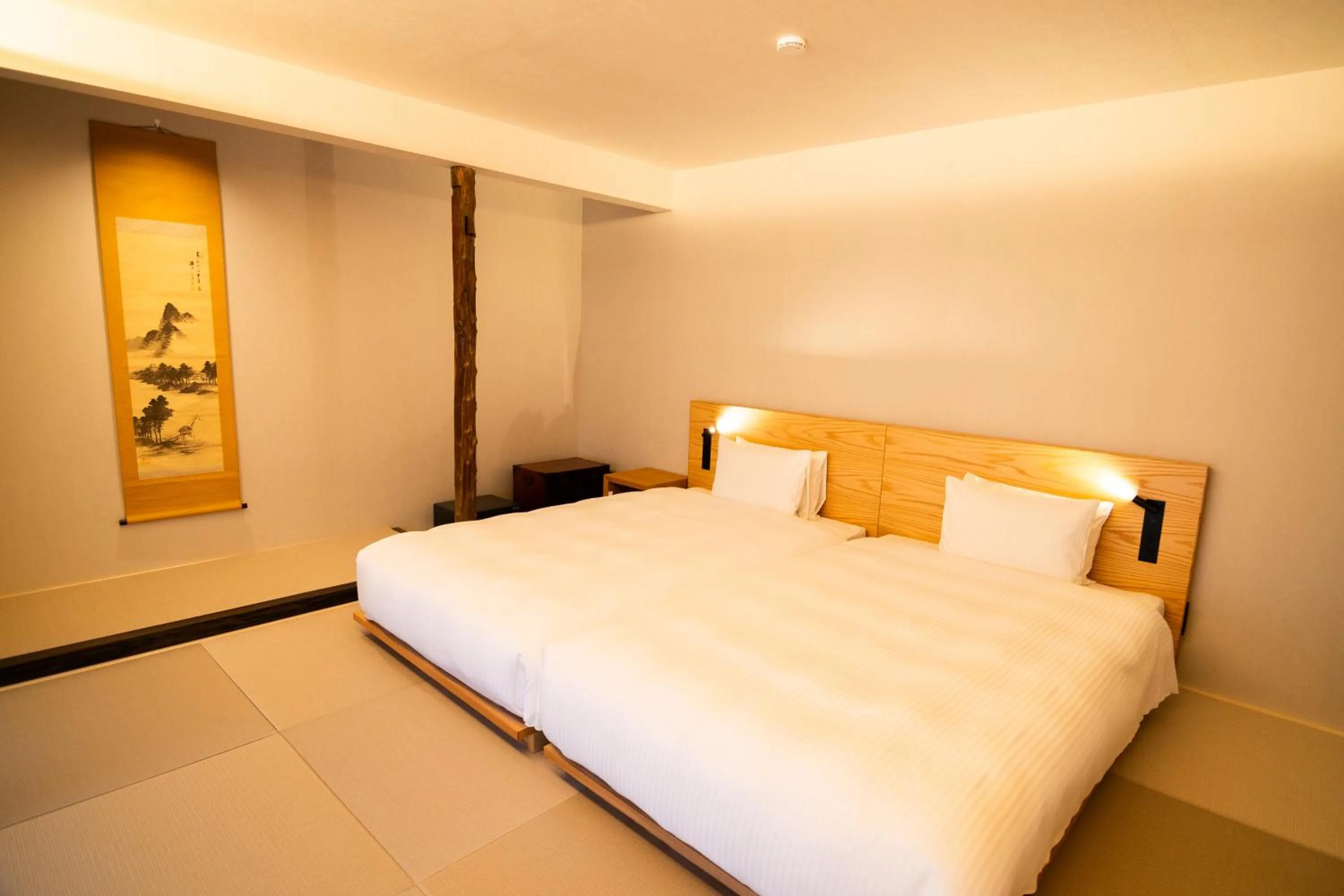 Bed in Auberge Homachi Mikuniminato