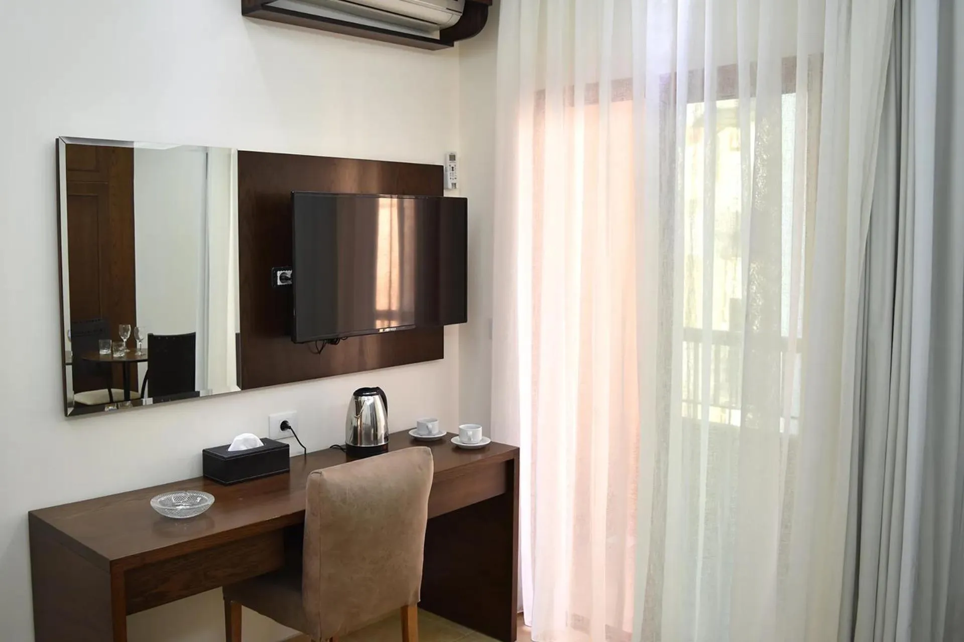 TV and multimedia in Sands Hotel