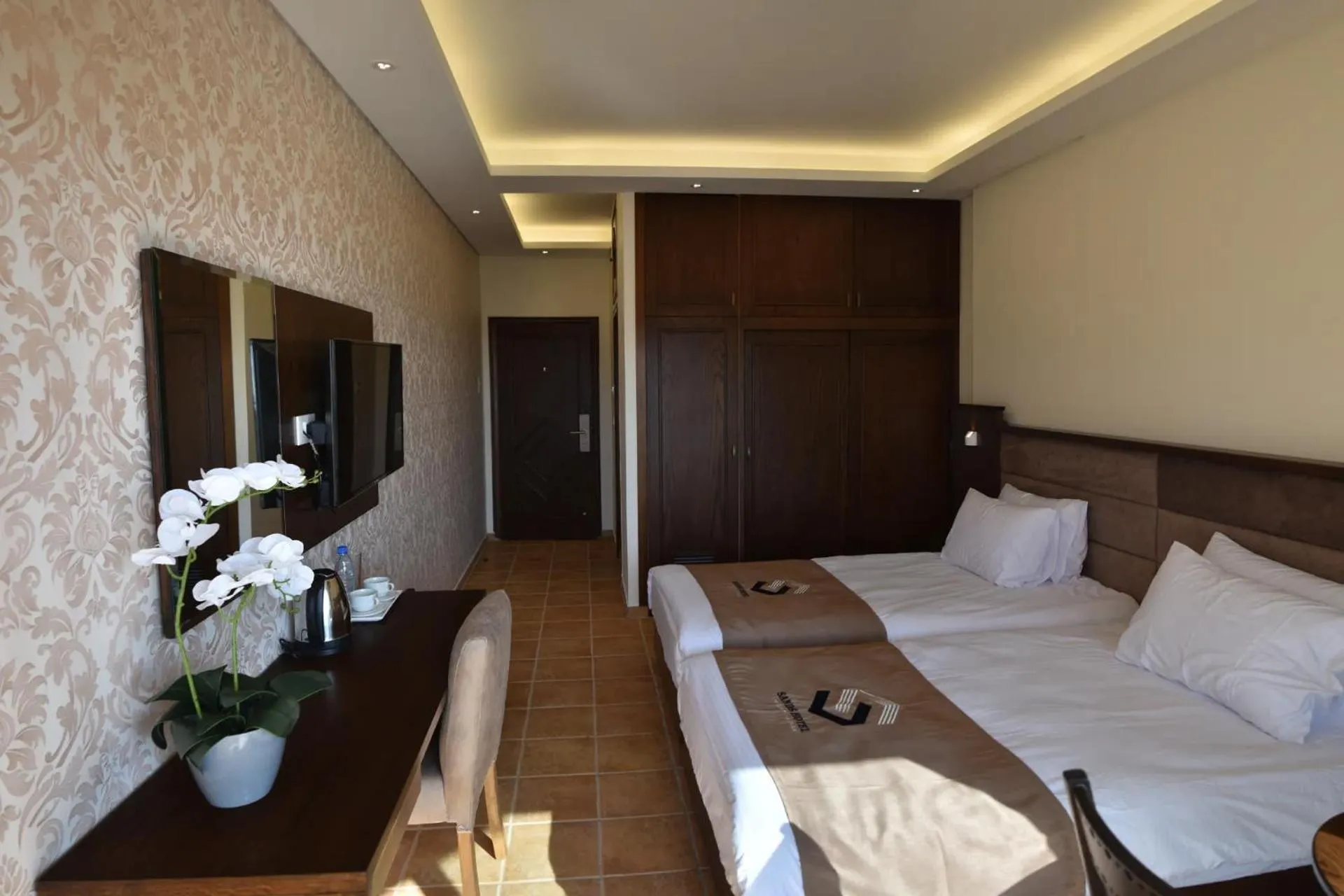 TV and multimedia, Bed in Sands Hotel