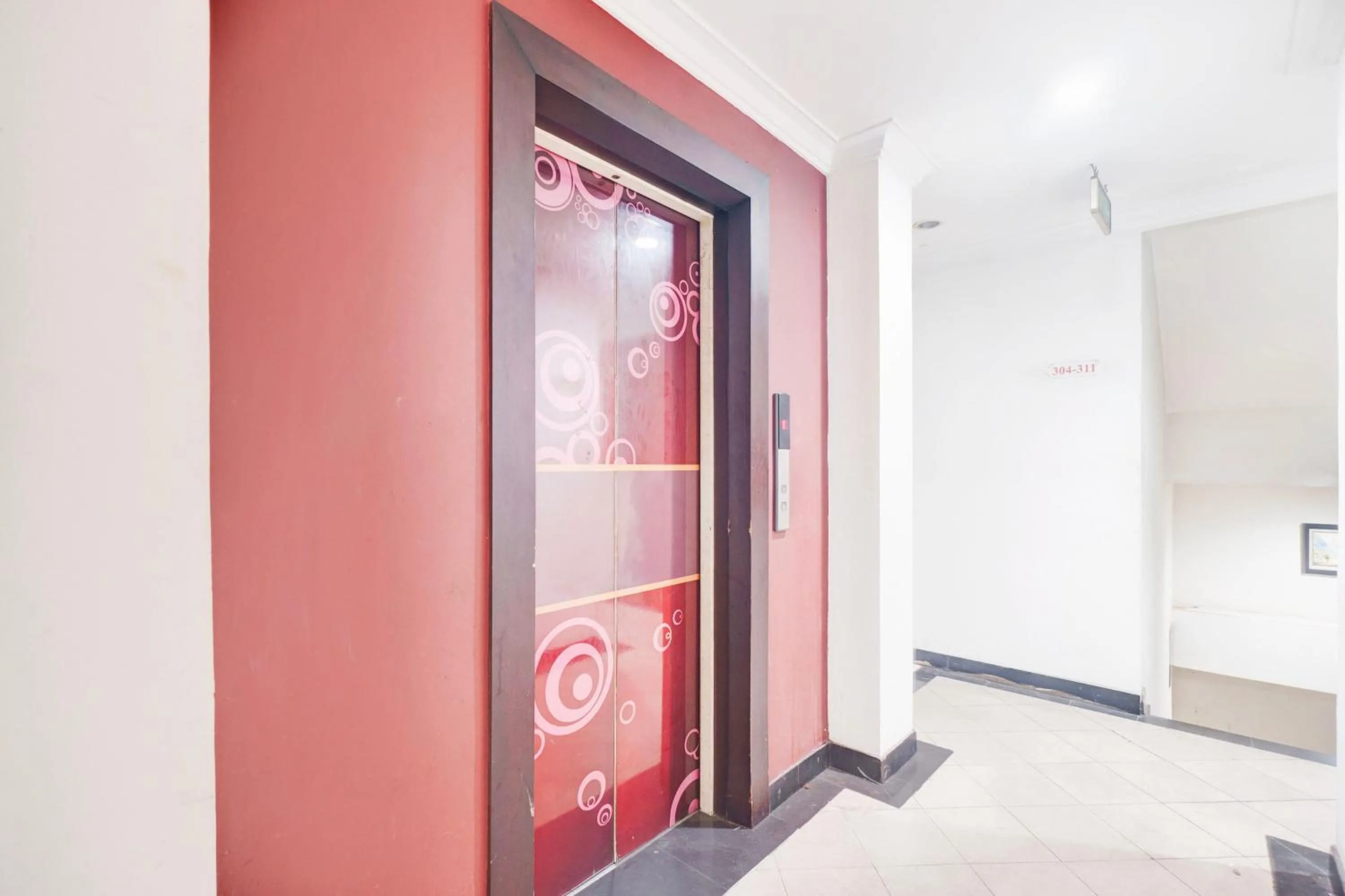 Lobby or reception in Collection O Mangga Besar Near Mangga Besar Station