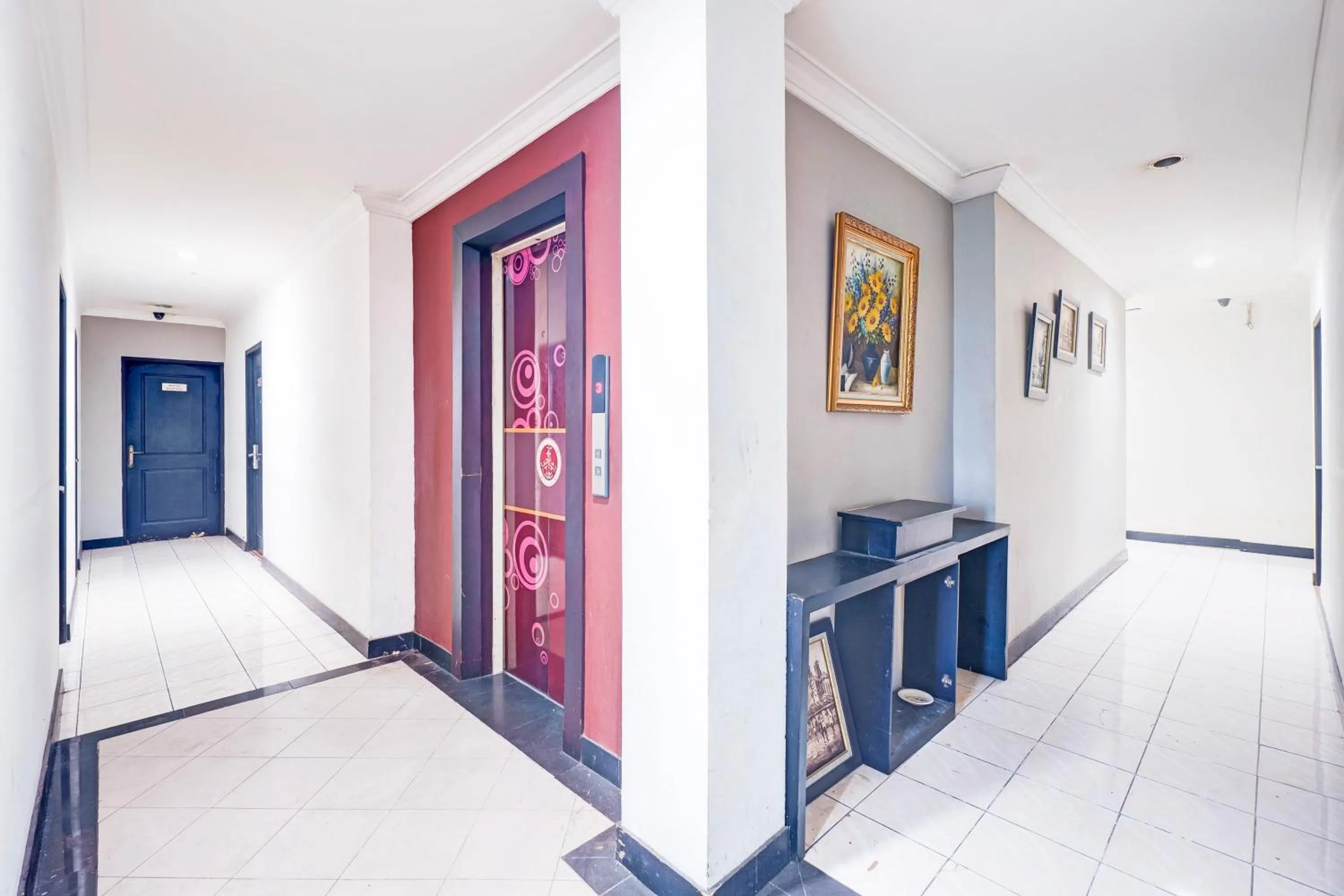 Lobby or reception in Collection O Mangga Besar Near Mangga Besar Station
