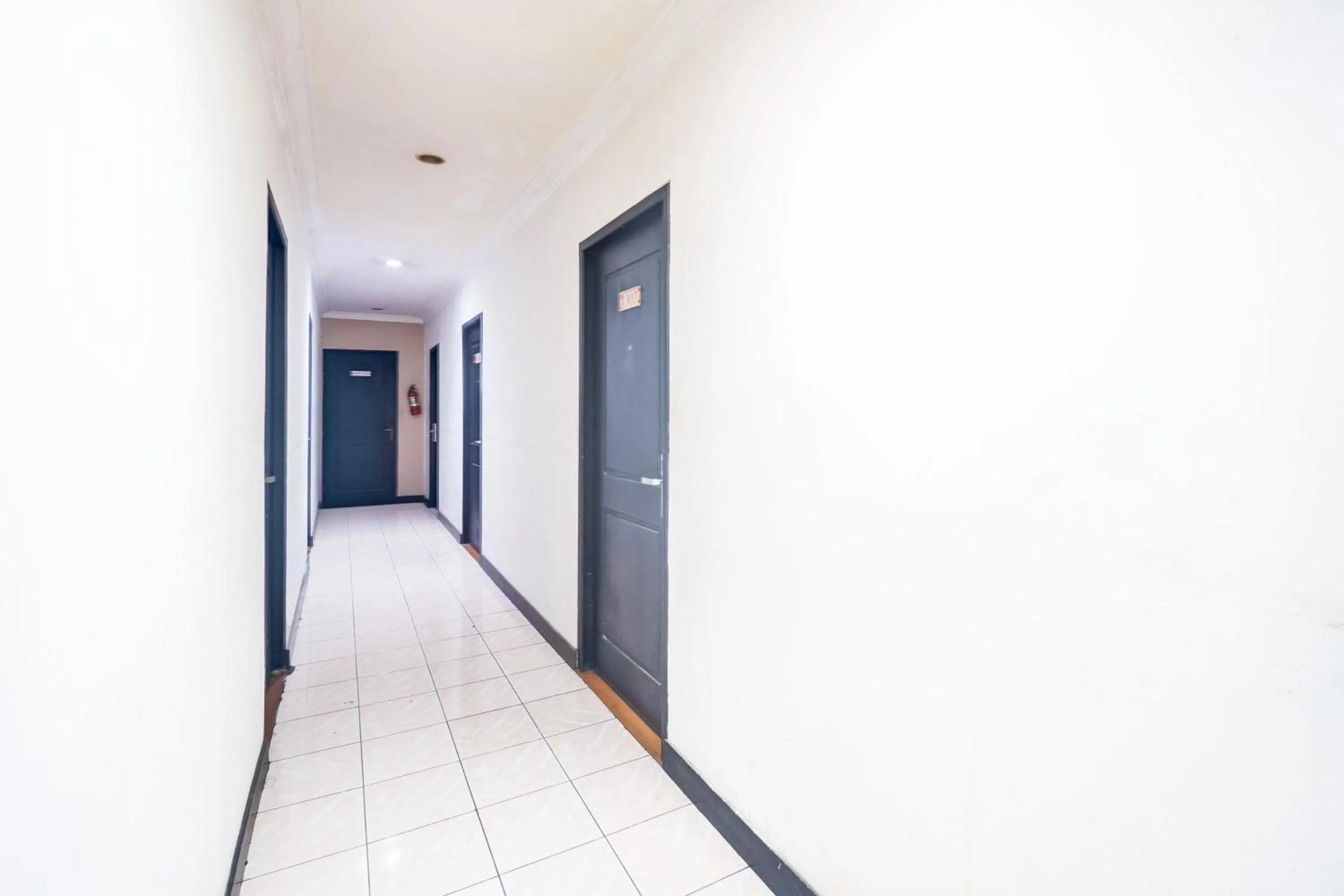 Lobby or reception in Collection O Mangga Besar Near Mangga Besar Station
