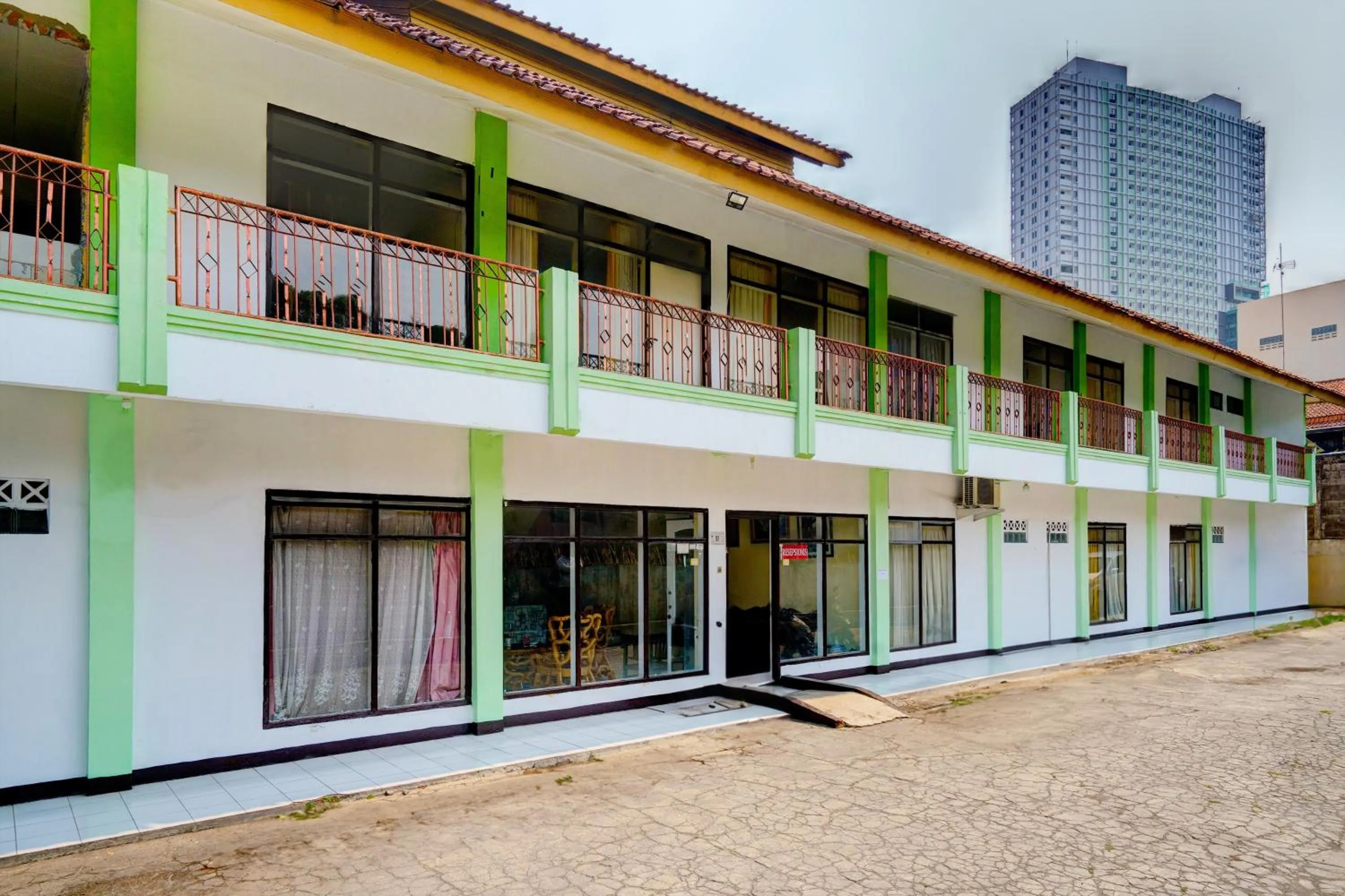 Facade/entrance in Hotel O P3 Guest House