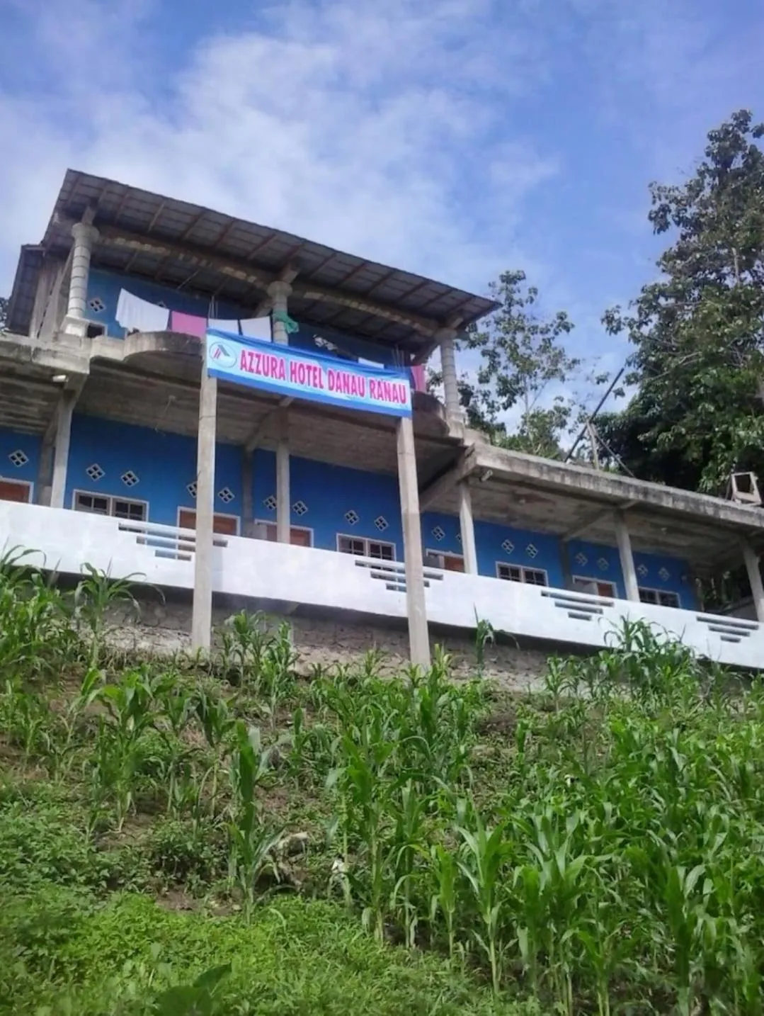 Facade/entrance in Hotel O Puri Azzura Danau Ranau Near Danau Ranau Pusri