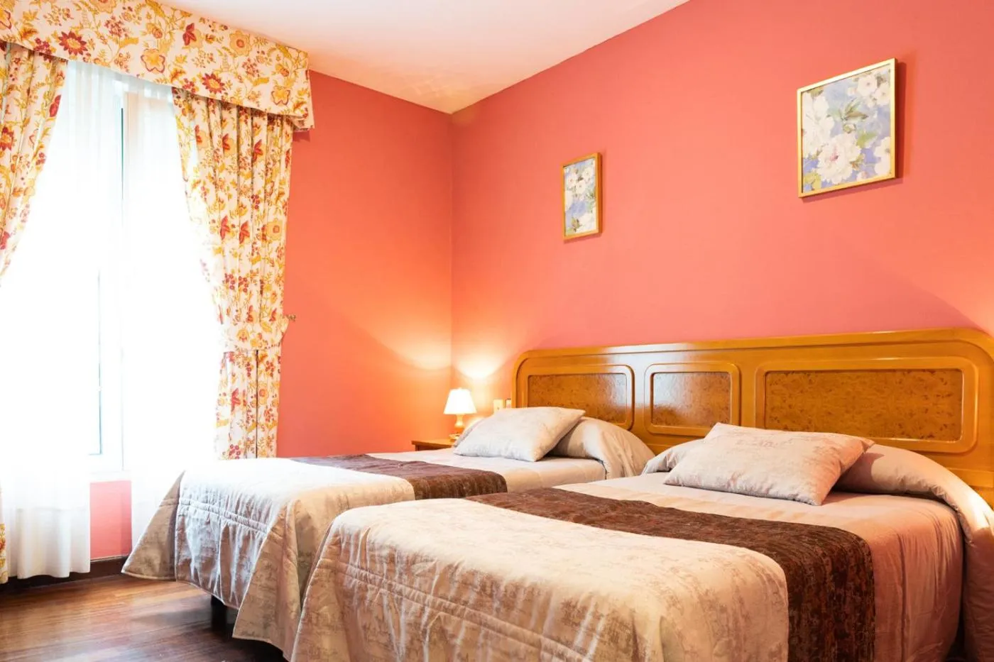 Photo of the whole room, Bed in Alojamiento Calzada Romana