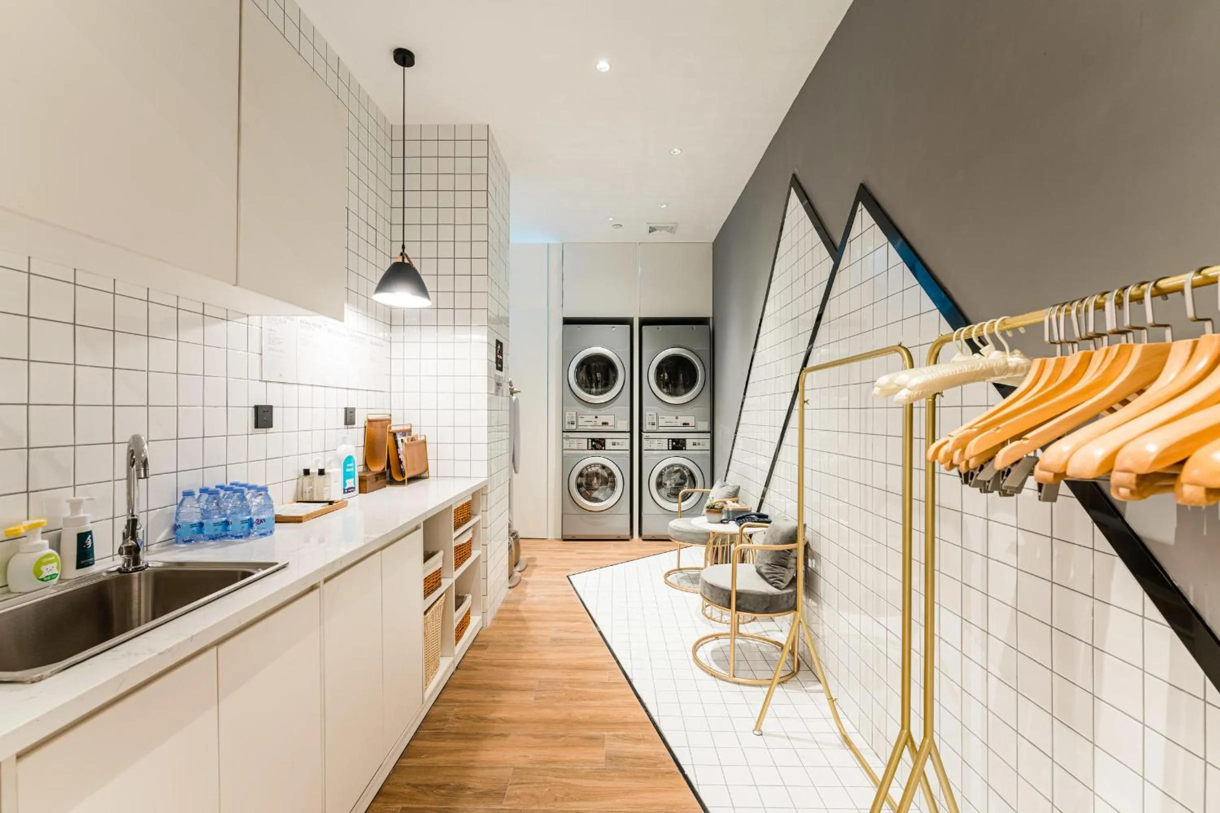 Atour S Hotel Beijing Shangdi Qinghe High Speed Railway Station