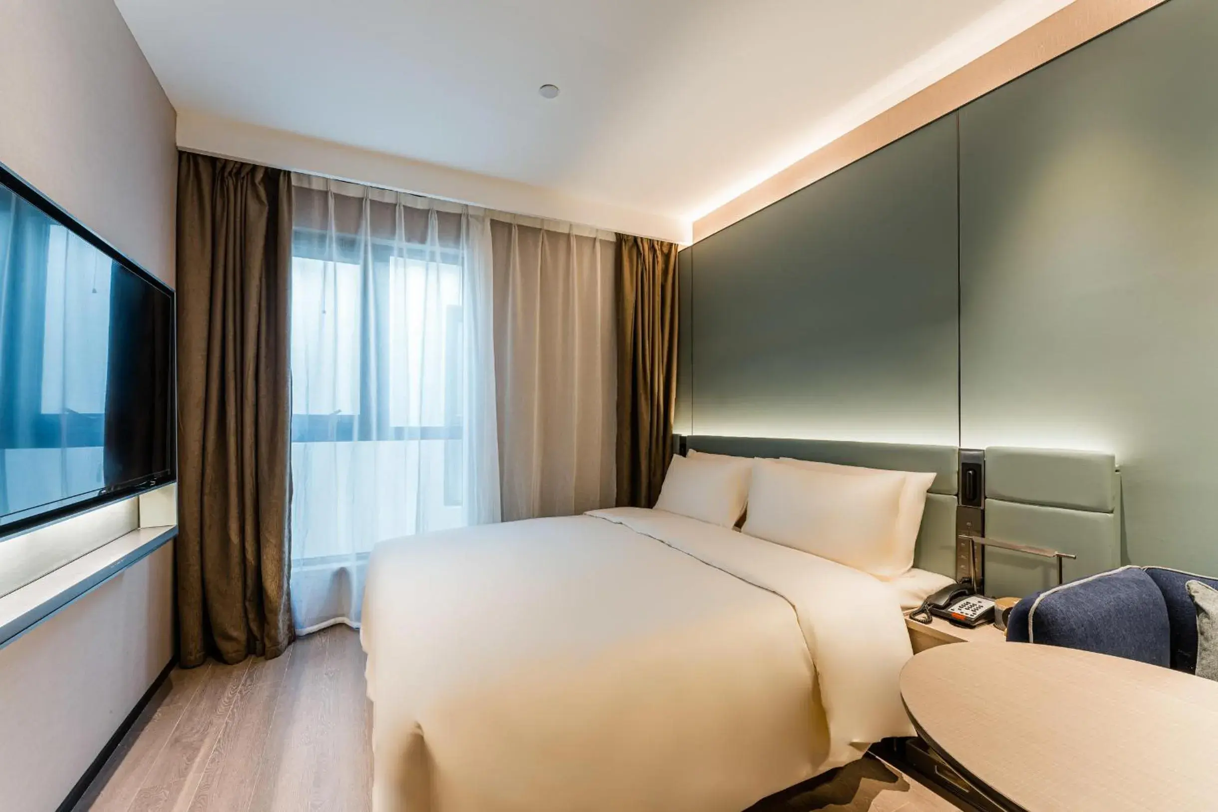 Bed in Atour S Hotel Beijing Shangdi Qinghe High Speed Railway Station Bed in Atour S Hotel Beijing Shangdi Qinghe High Speed Railway Station