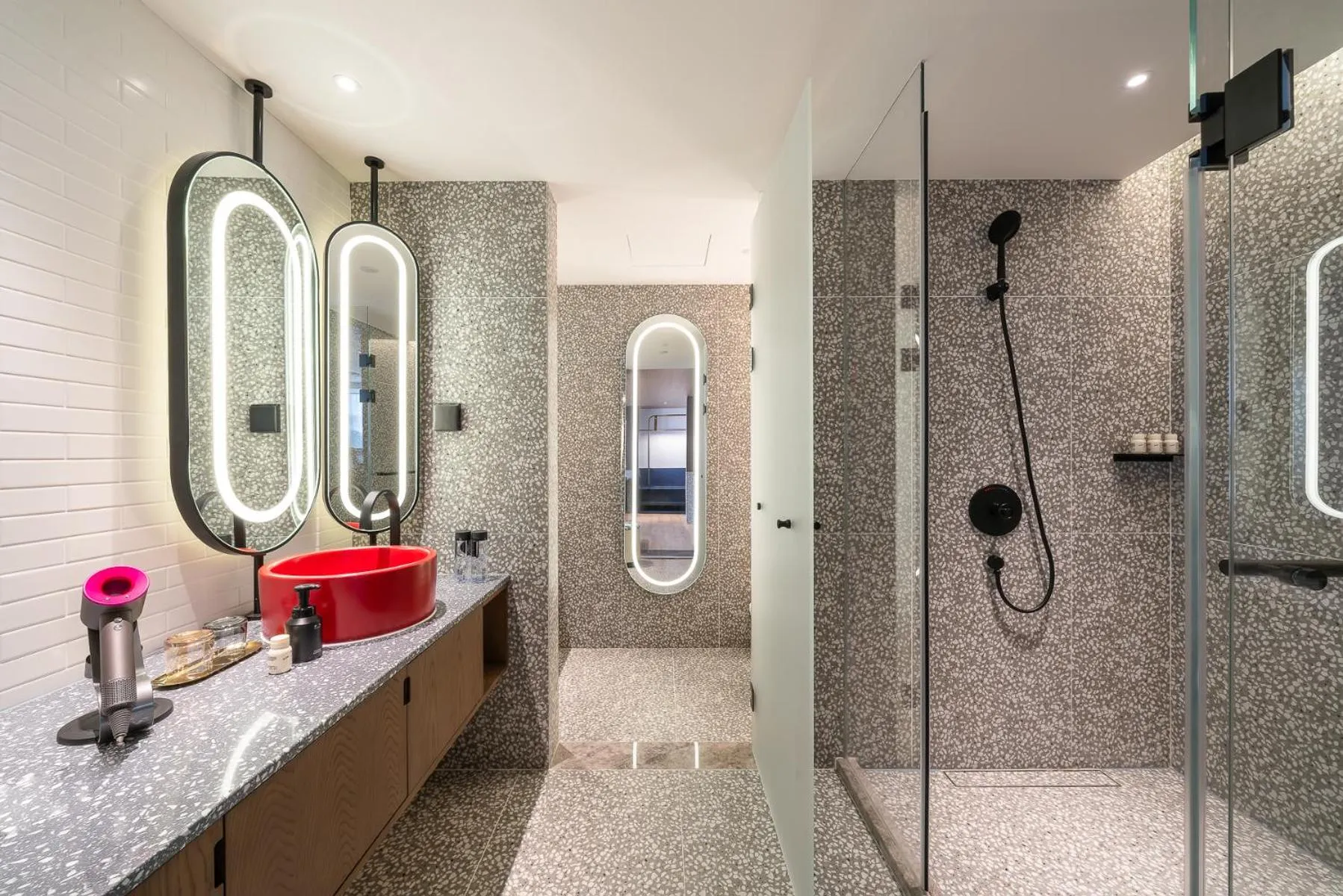 Bathroom in Atour Mansion Shanghai City Center-Free Laundry Service by butler-Free Night Snacks