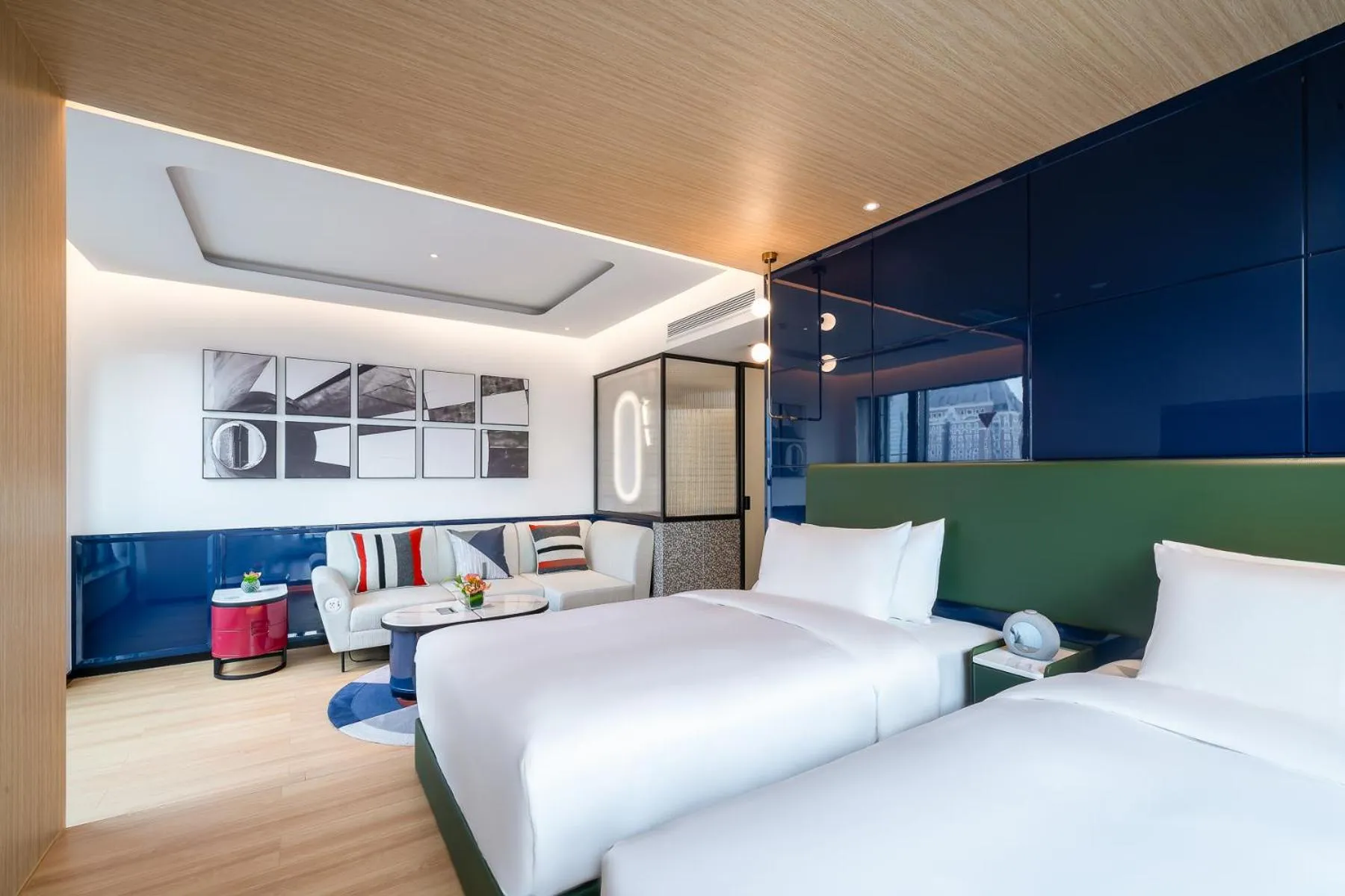 Bed in Atour Mansion Shanghai City Center-Free Laundry Service by butler-Free Night Snacks