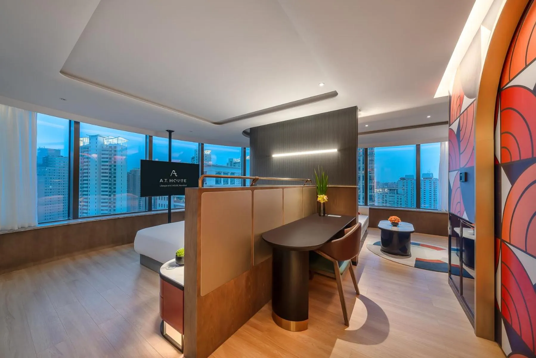 Communal lounge/ TV room in Atour Mansion Shanghai City Center-Free Laundry Service by butler-Free Night Snacks