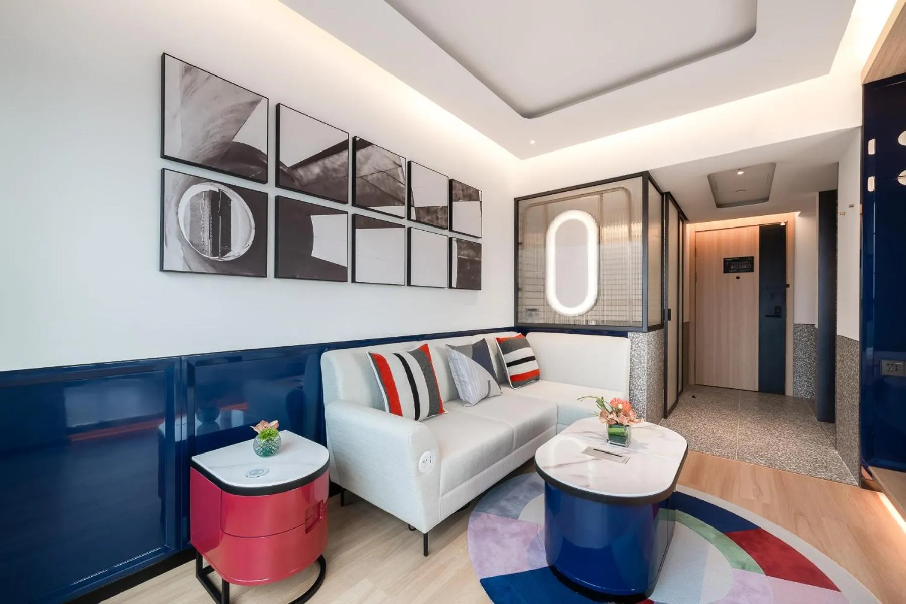 Living room in Atour Mansion Shanghai City Center-Free Laundry Service by butler-Free Night Snacks