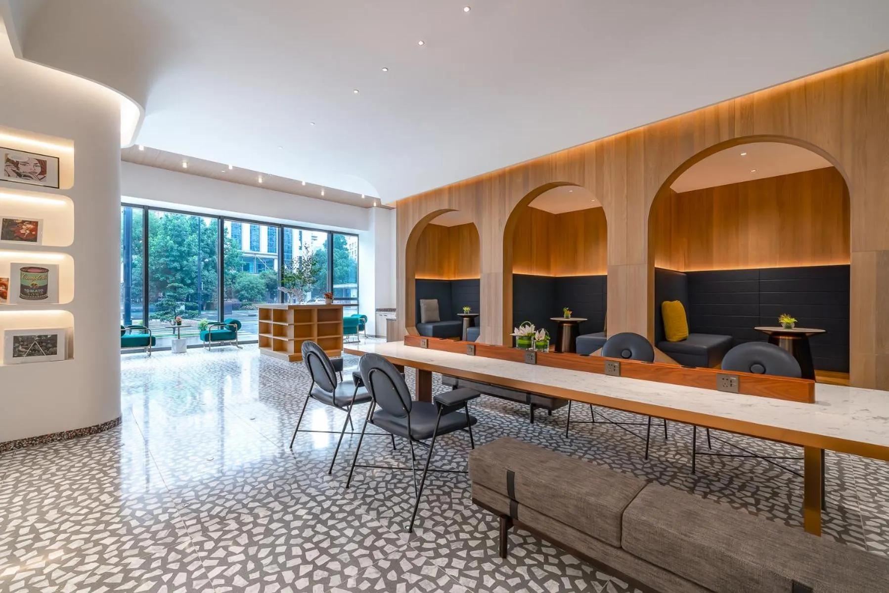 Communal lounge/ TV room in Atour Mansion Shanghai City Center-Free Laundry Service by butler-Free Night Snacks