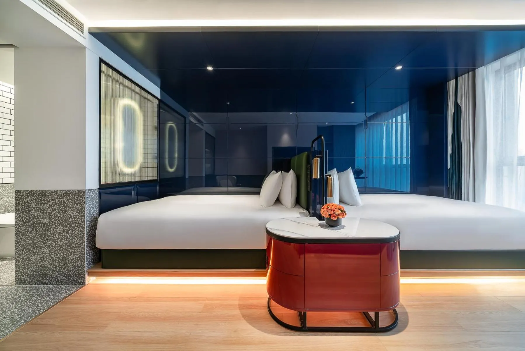 Bed in Atour Mansion Shanghai City Center-Free Laundry Service by butler-Free Night Snacks