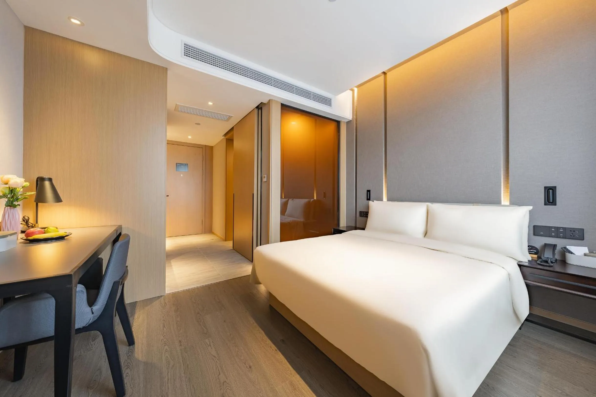 Bed in Atour Hotel Shanghai Pudong Airport Chuansha Station