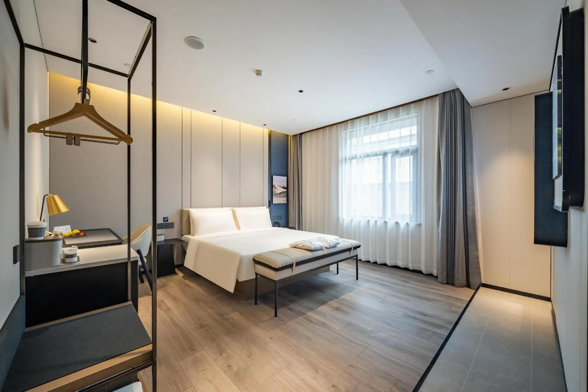 Atour Hotel Shanghai Huajing
