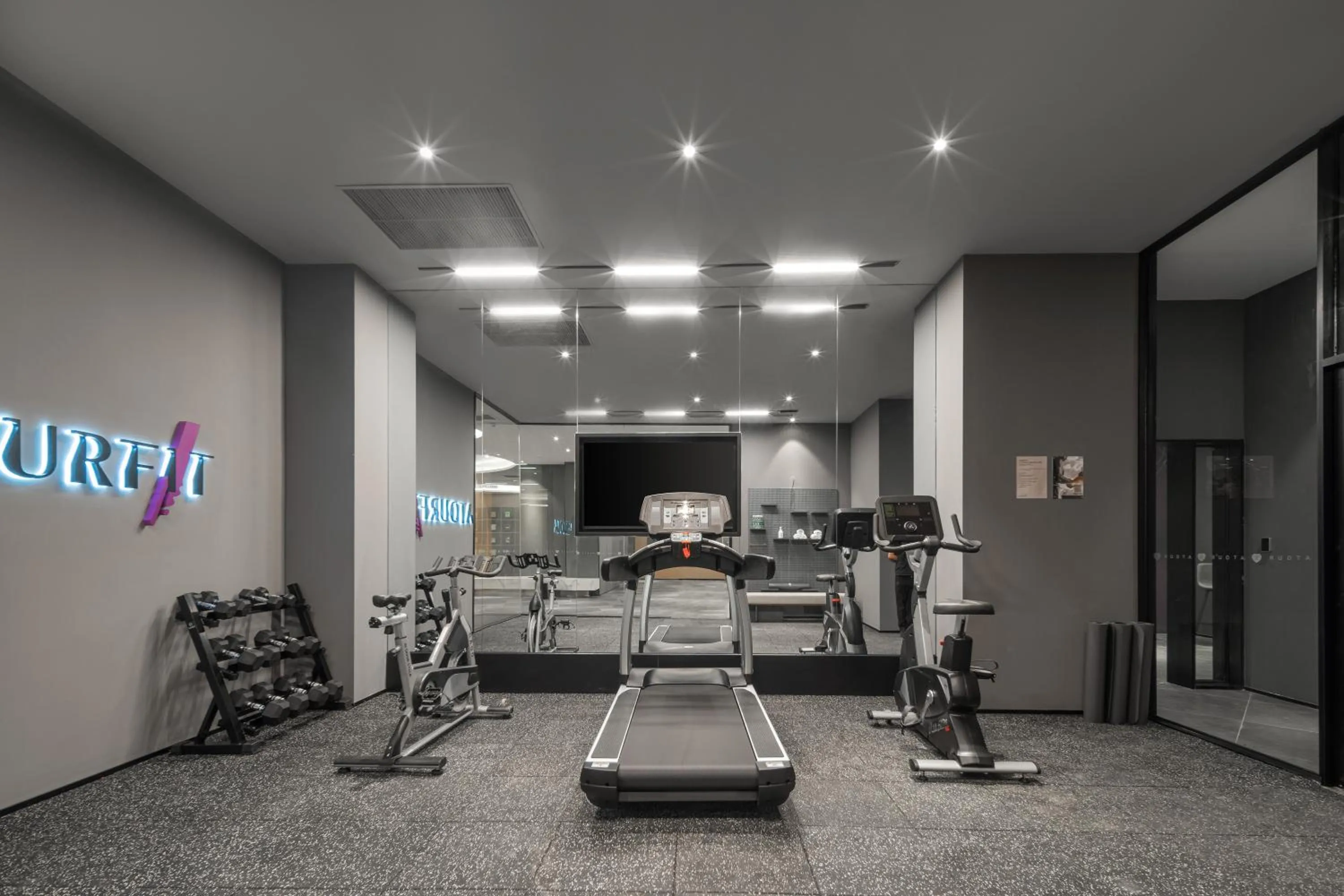 Fitness centre/facilities in Atour X Hotel Shanghai International Tourism and Resort Safari Park