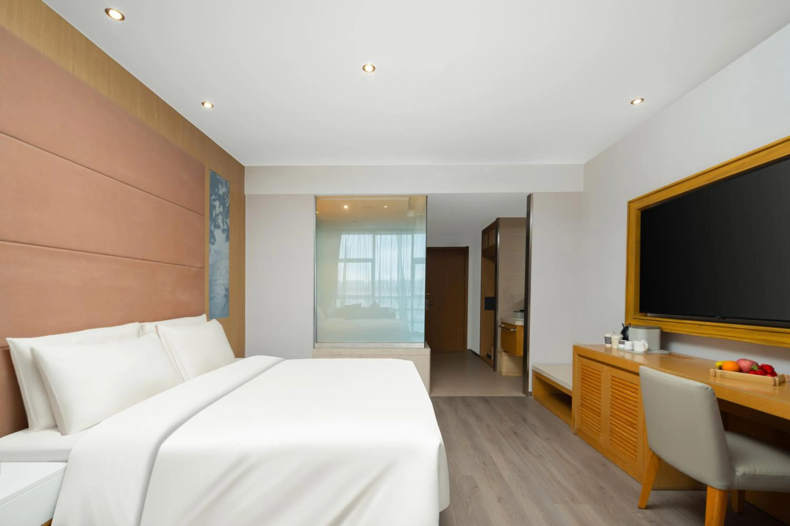 Photo of the whole room, Bed in Atour X Hotel Shanghai International Tourism and Resort Safari Park