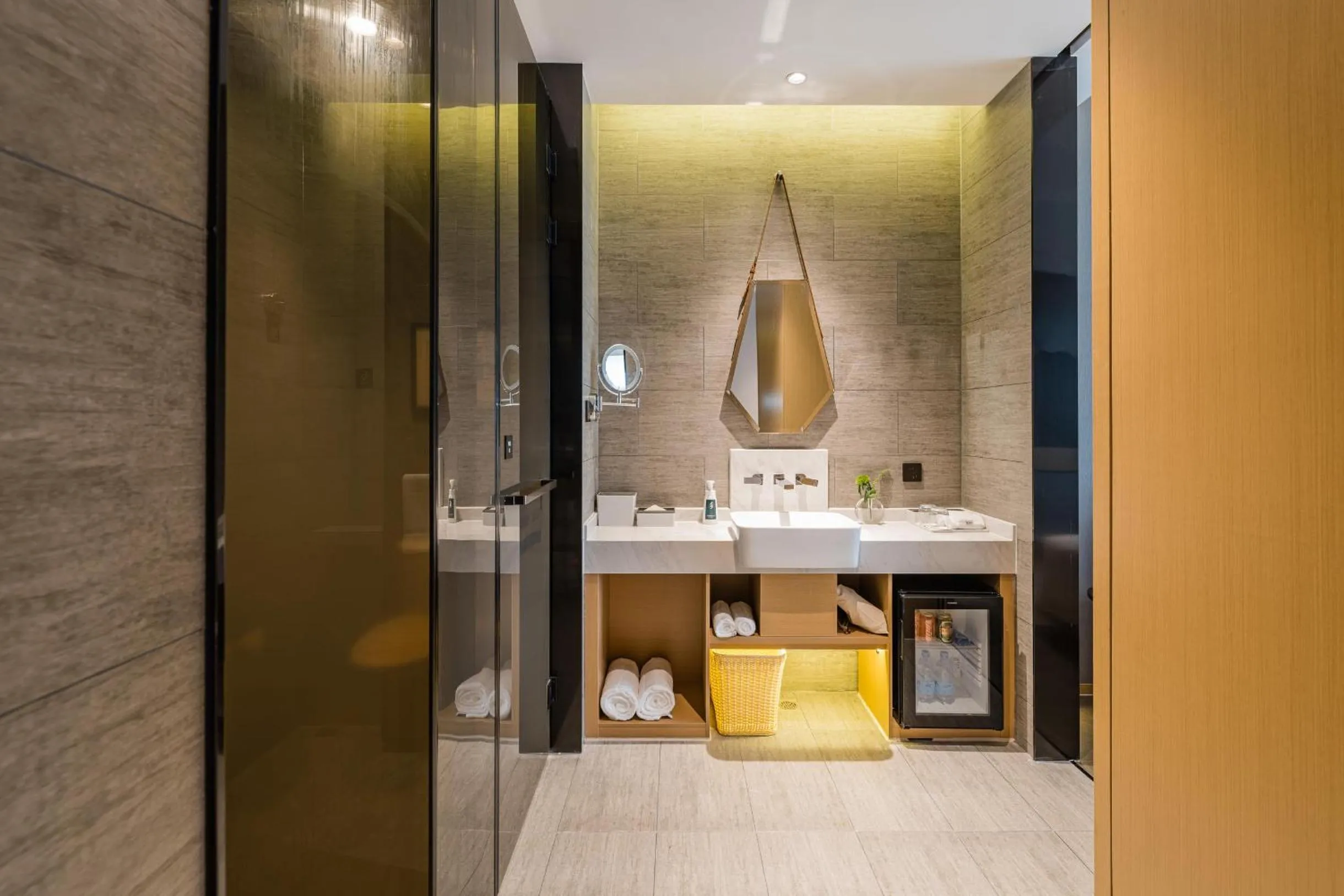 Atour Hotel Wuxi Coast City