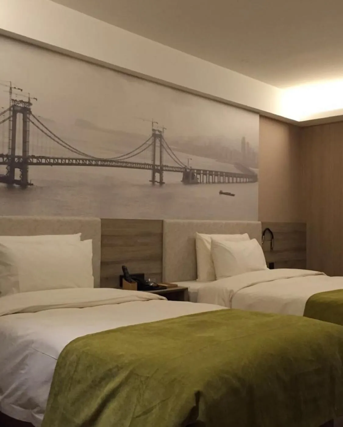 Bed in Atour Hotel Dalian Zhongshan Square