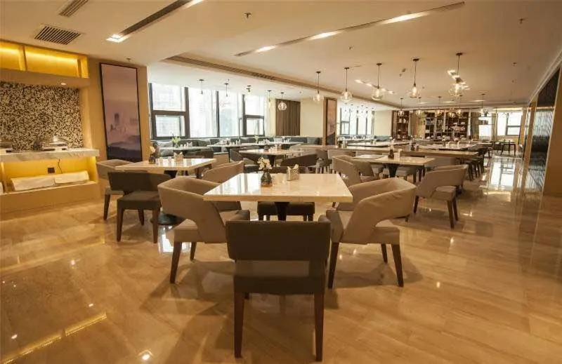 Atour Hotel Dalian Zhongshan Square