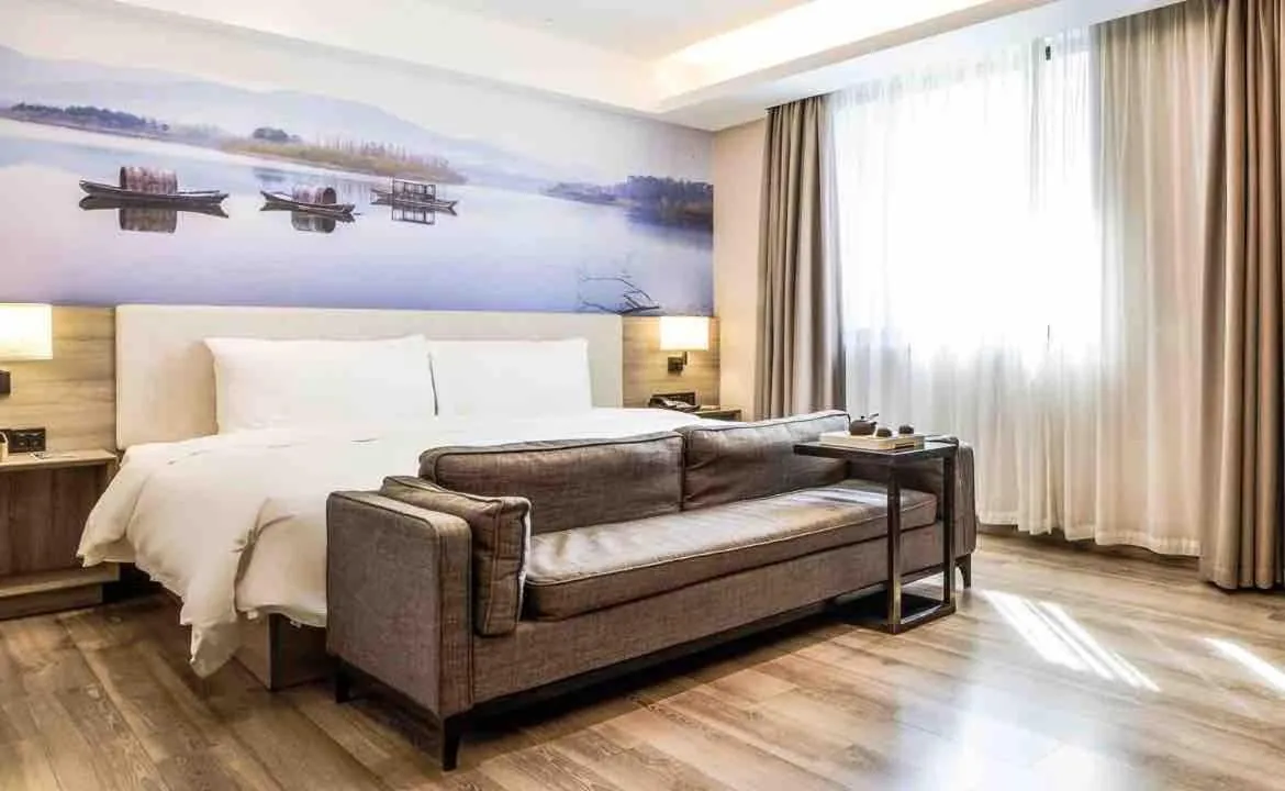 Bed in Atour Hotel Dalian Zhongshan Square