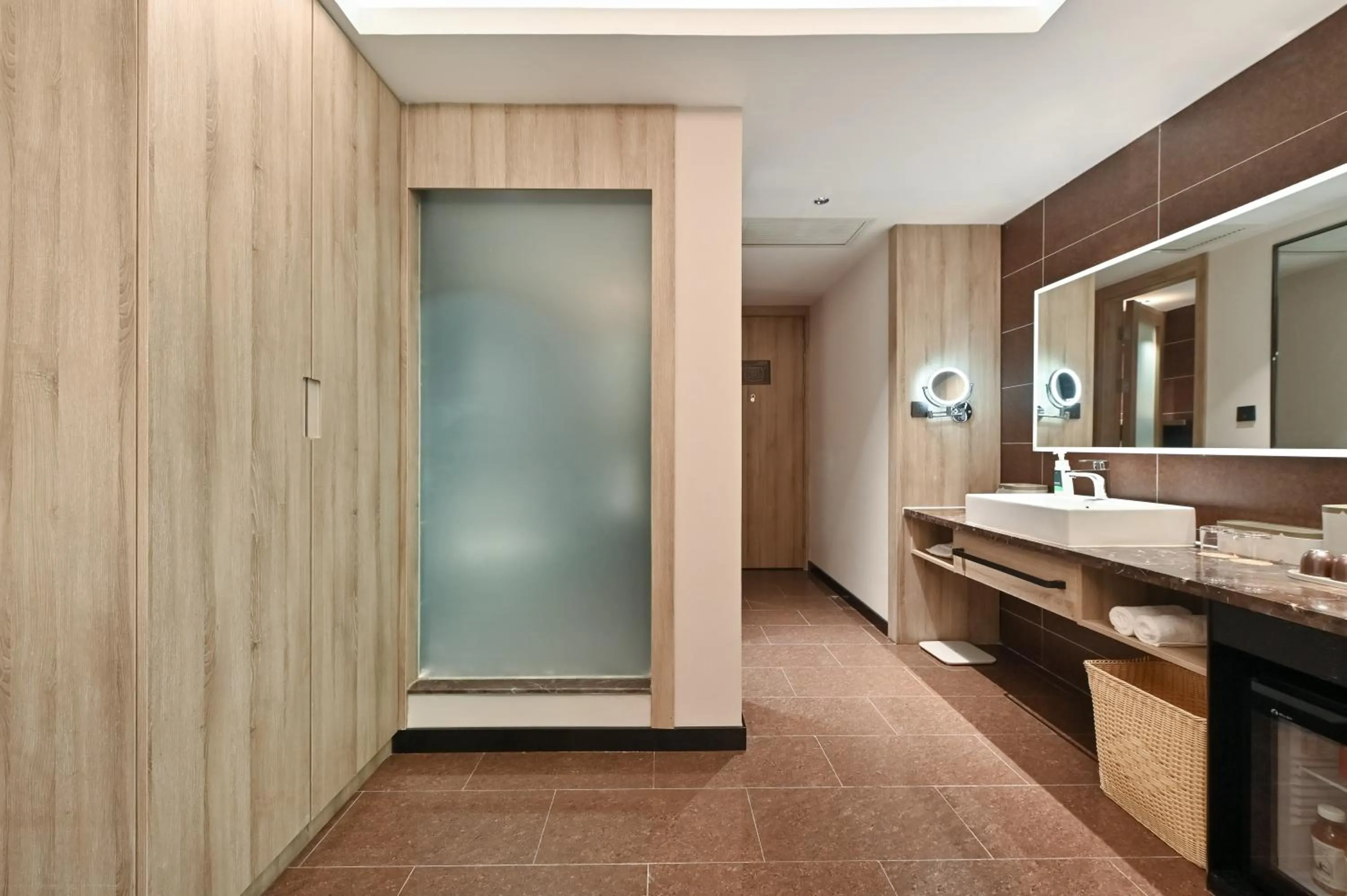 Atour Hotel Dalian Zhongshan Square