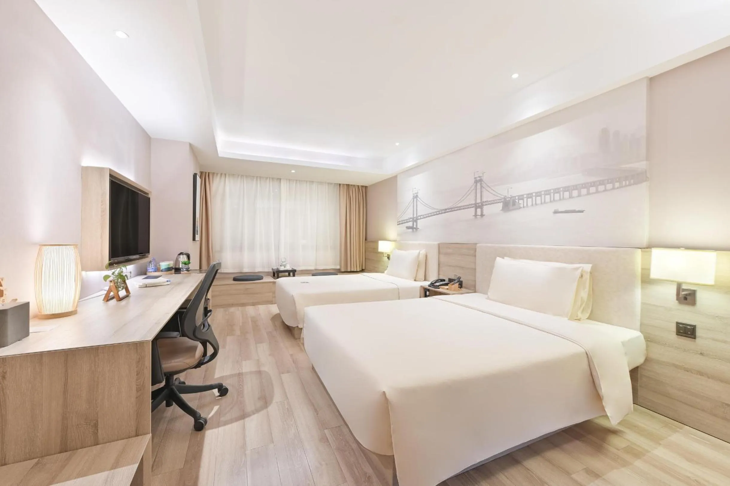 Bed in Atour Hotel Dalian Zhongshan Square