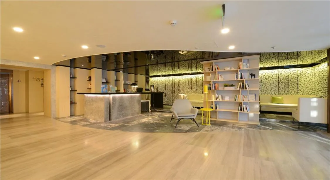 Atour Hotel Dalian Zhongshan Square