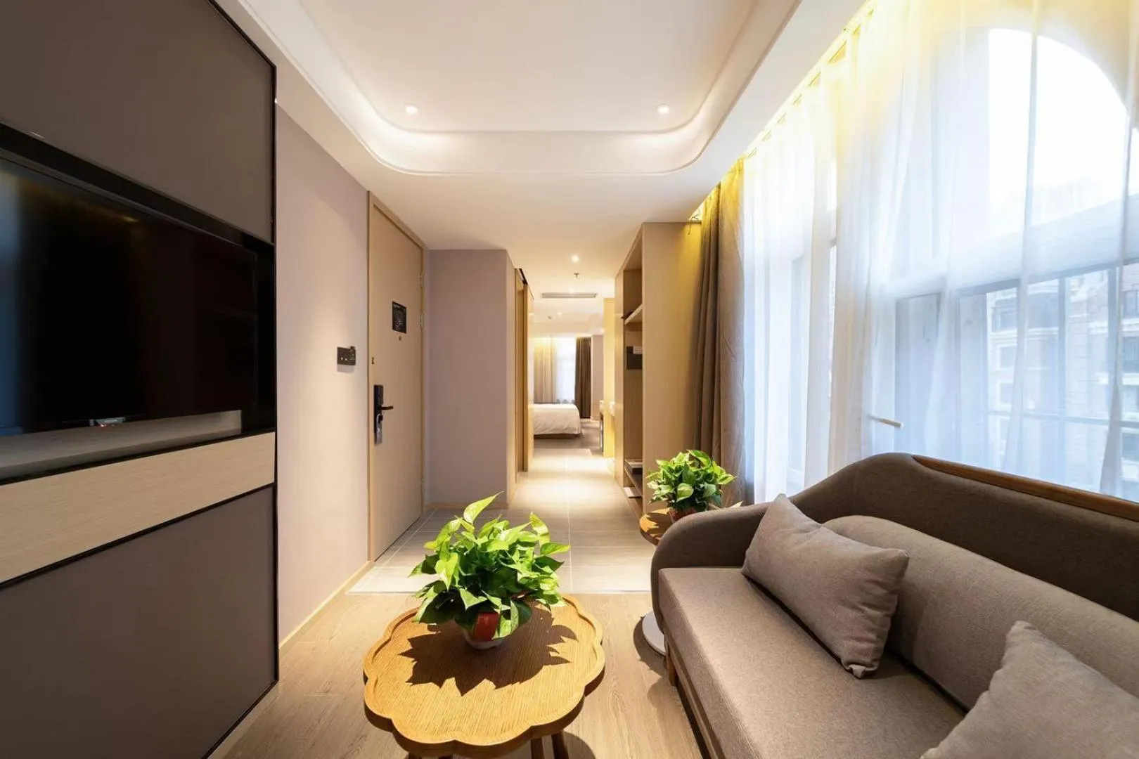 Atour Hotel Dalian Zhongshan Square