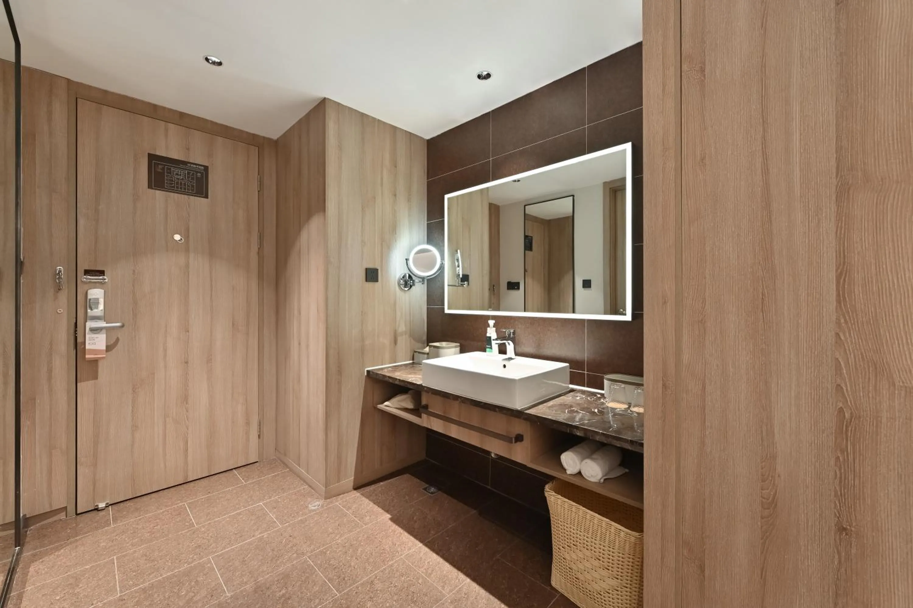 Atour Hotel Dalian Zhongshan Square