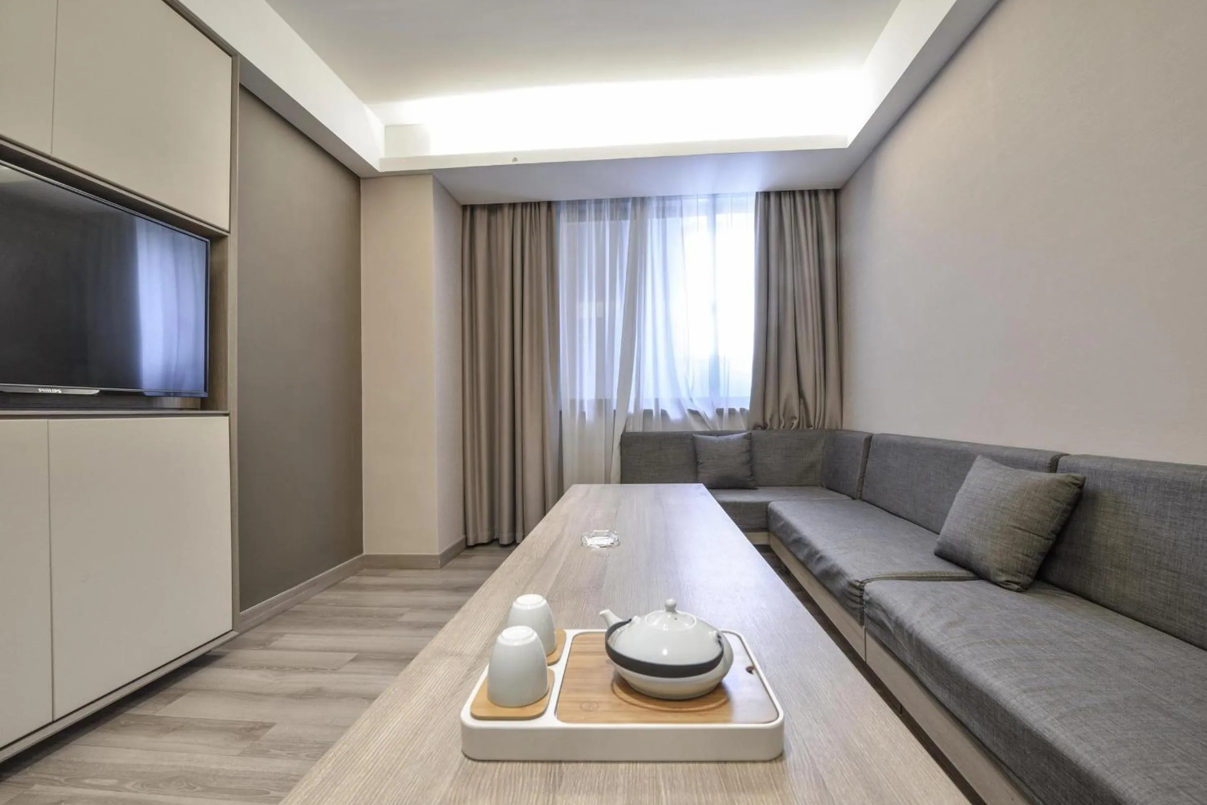 Atour Hotel Dalian Zhongshan Square