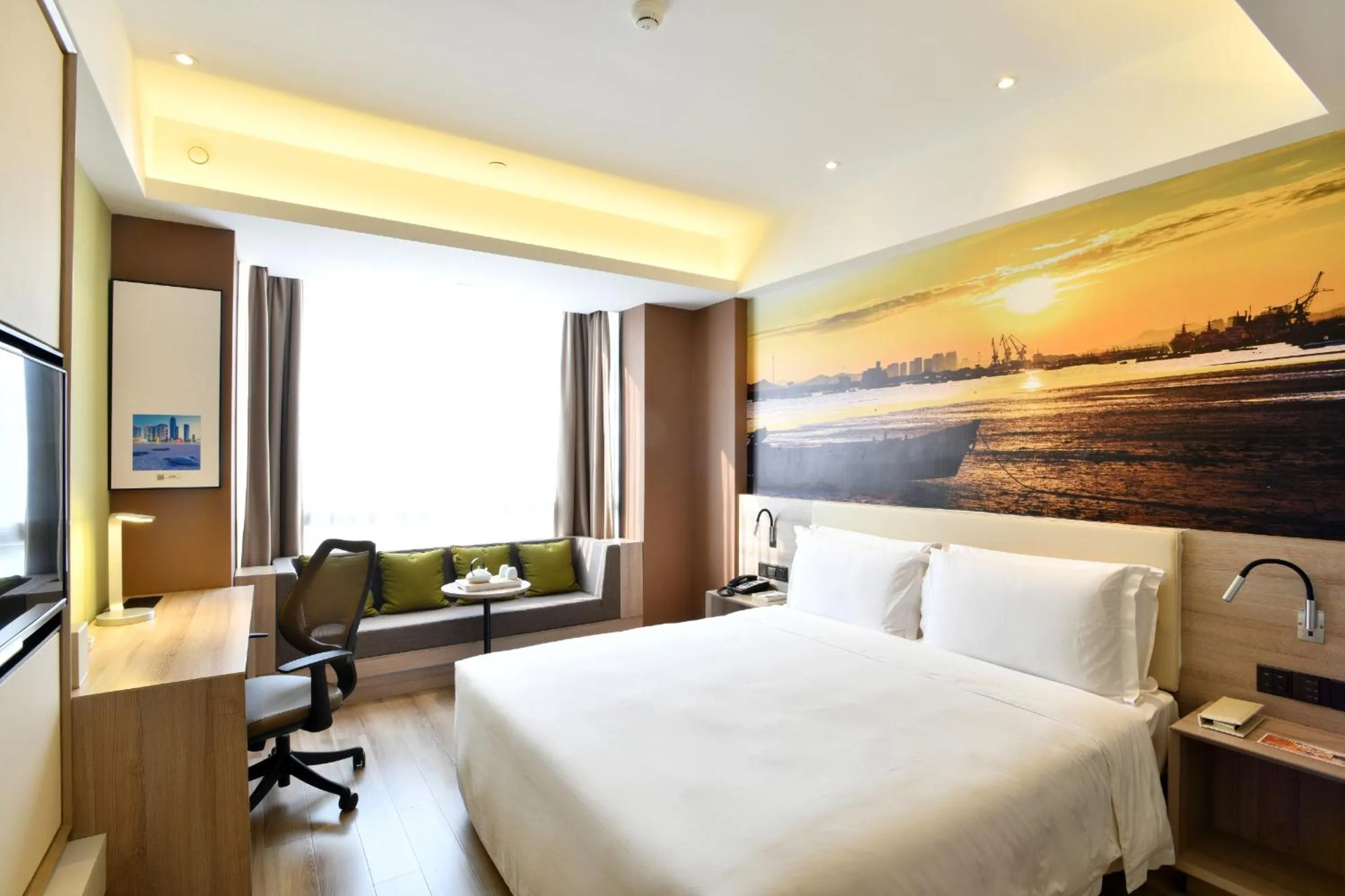 Atour Hotel Yantai Golden Beach