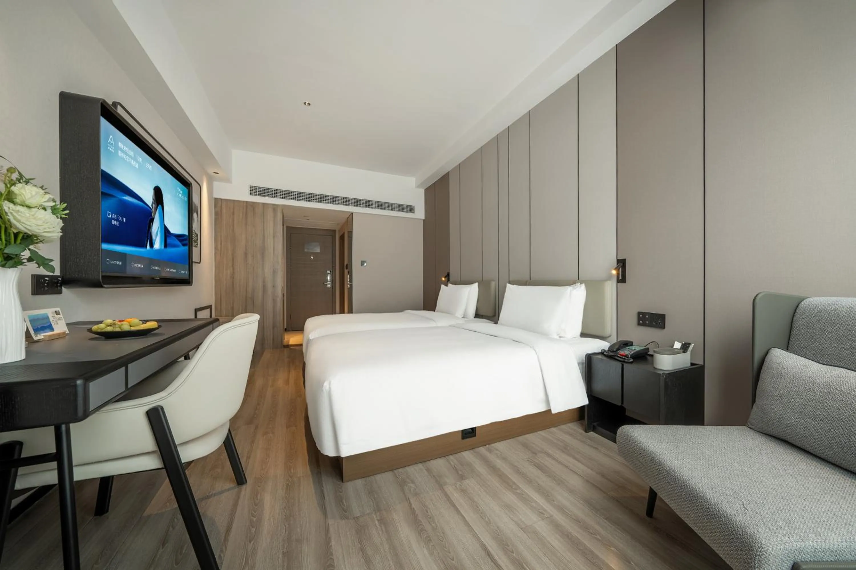 Bed in Atour Hotel Chengdu Taikoo Li Riverside