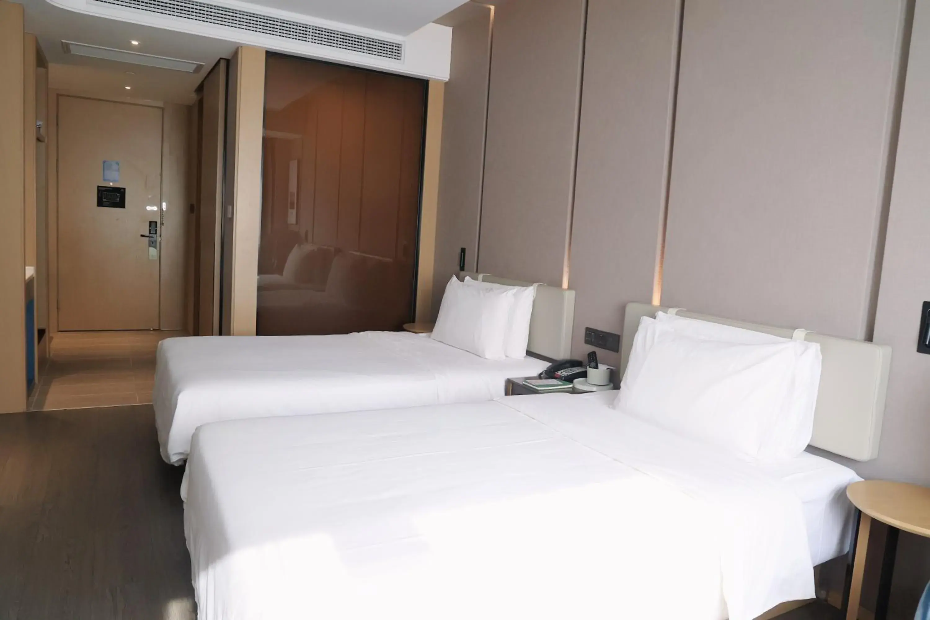 Bed in Atour Hotel Shanghai Xianxia Bed in Atour Hotel Shanghai Xianxia