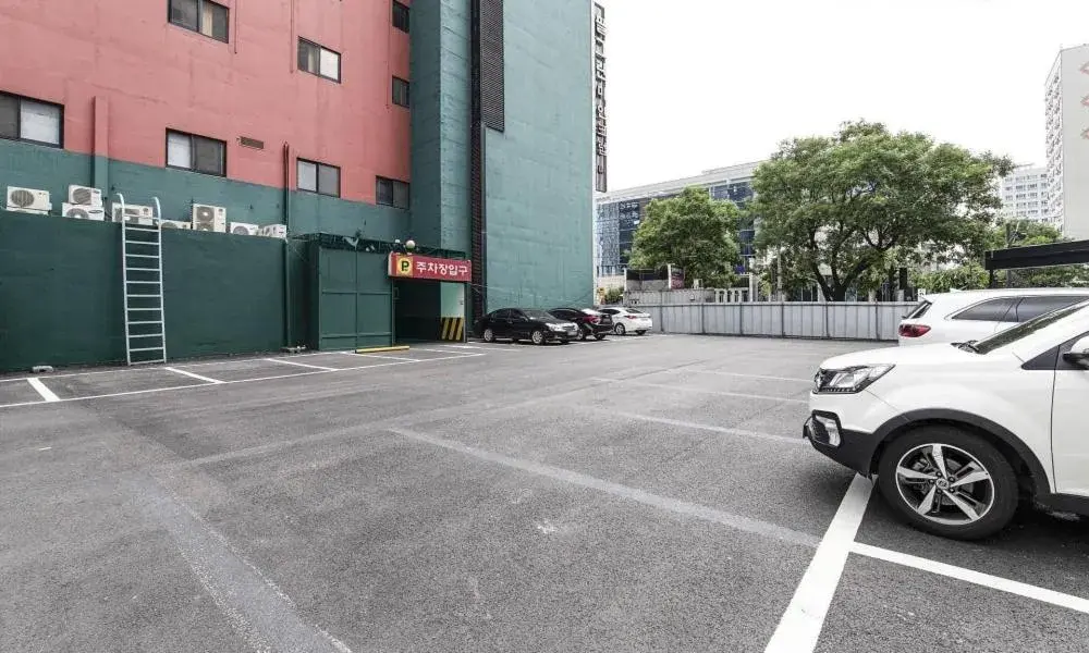 Property building in Hotel Feel Green Property building in Hotel Feel Green