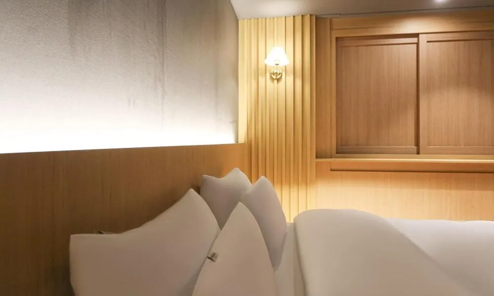 Seating area in Hotel Feel Green