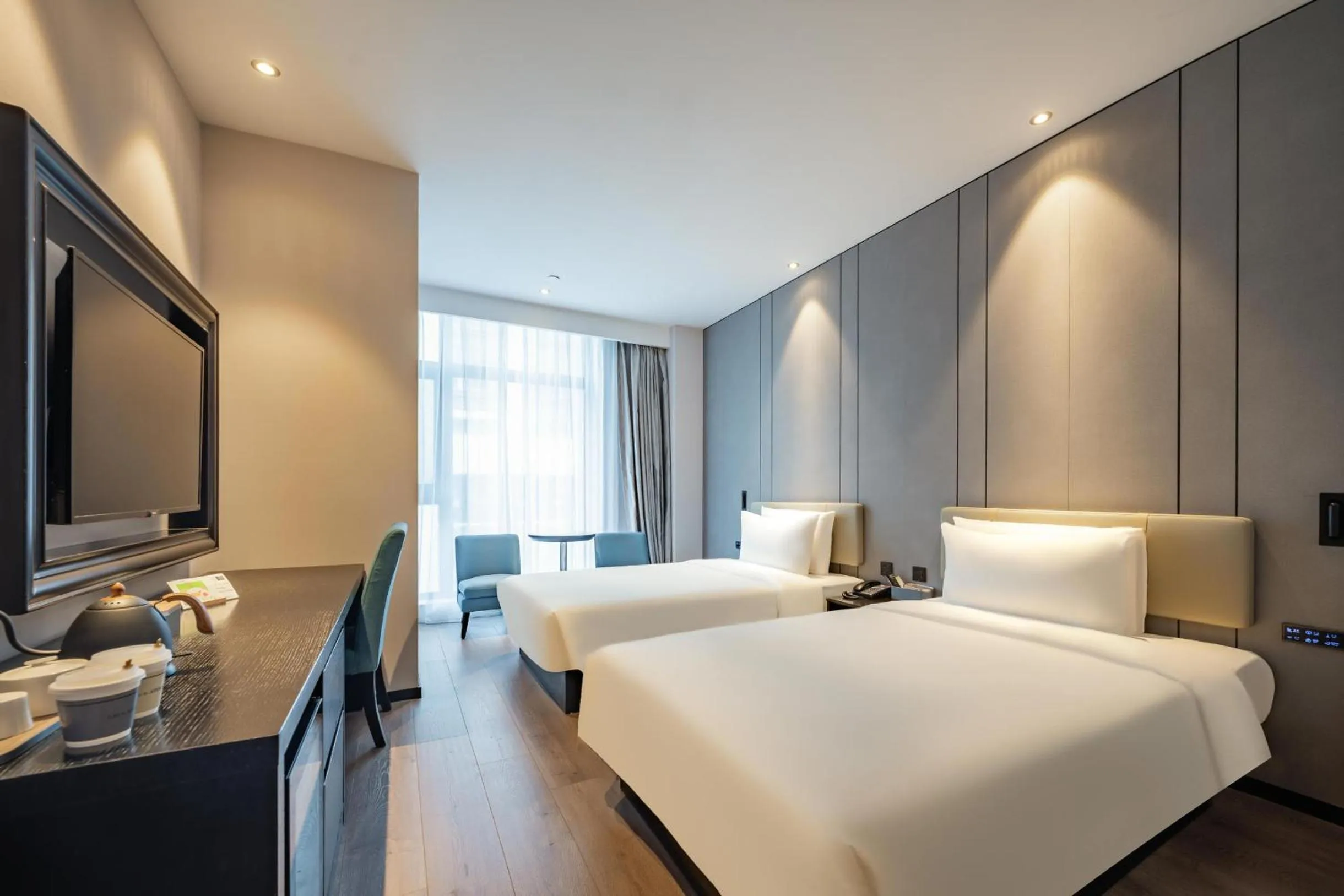 Bed in Atour X Hotel Hangzhou Binjiang Jiangnan Avenue