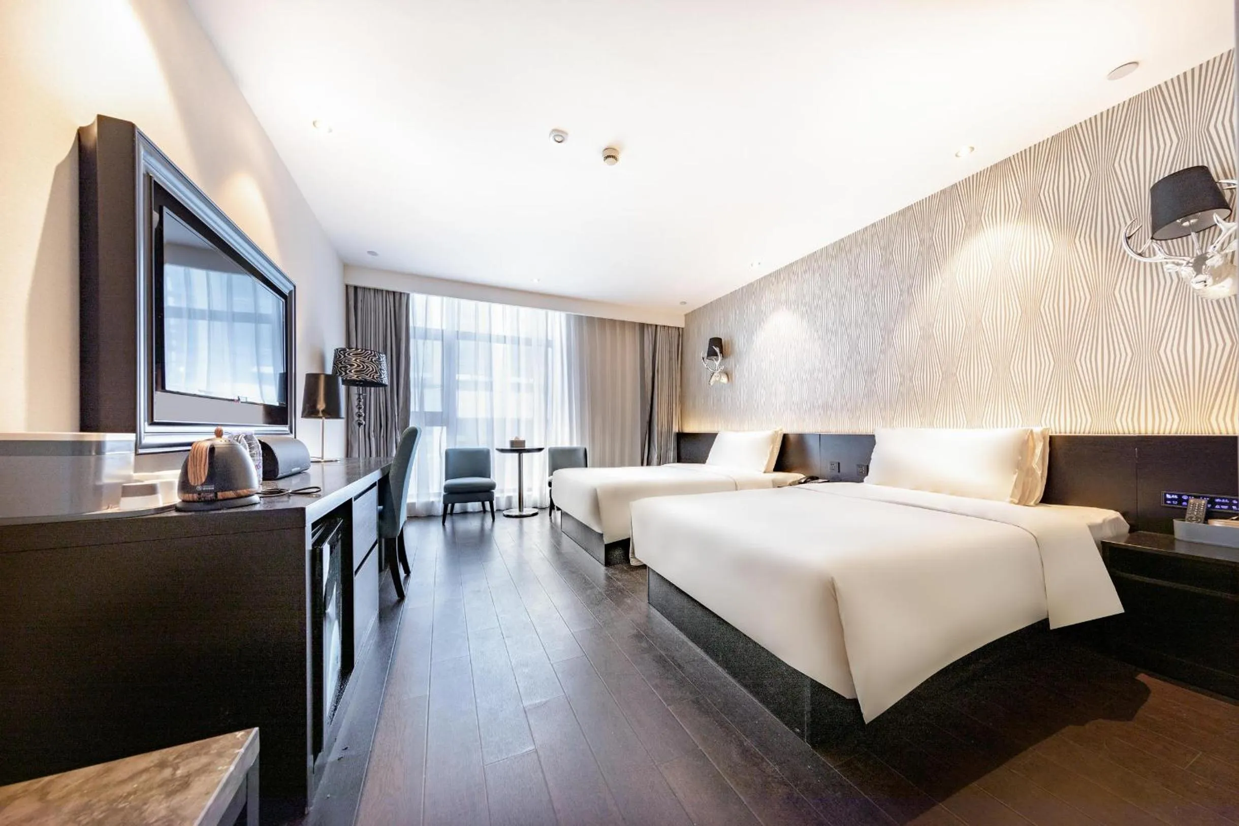 Bed in Atour X Hotel Hangzhou Binjiang Jiangnan Avenue