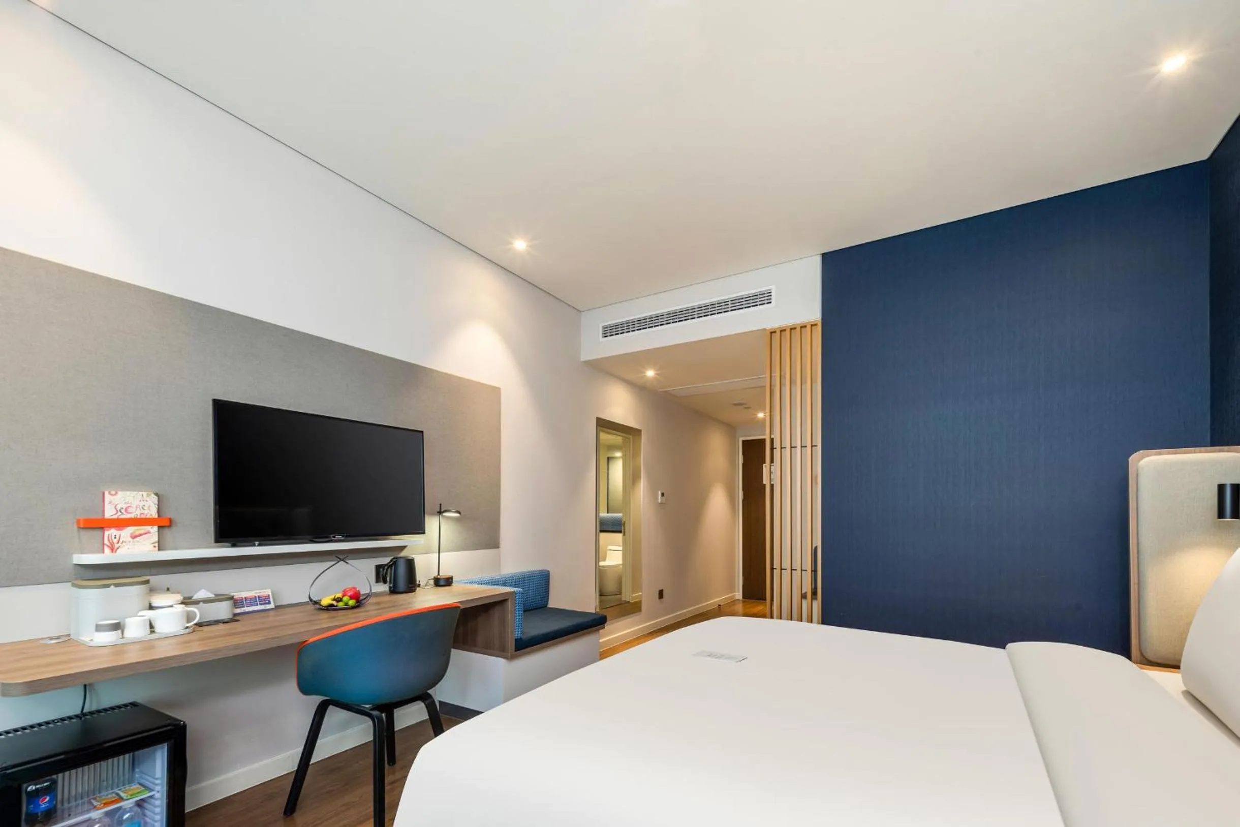 Bed in Atour Hotel Hangzhou Binjiang Stars Avenue