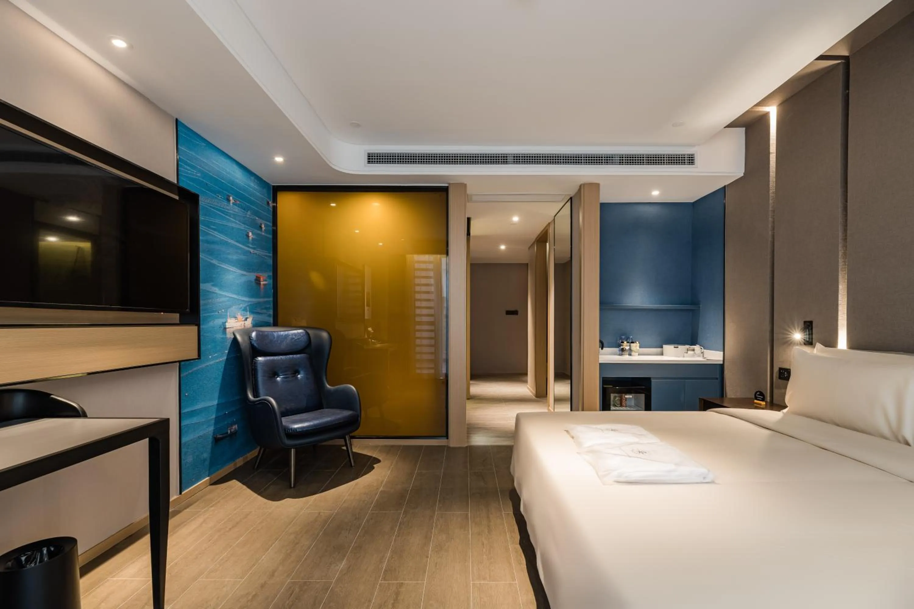 Bed in Atour Hotel Ningbo Yinzhou Impression City