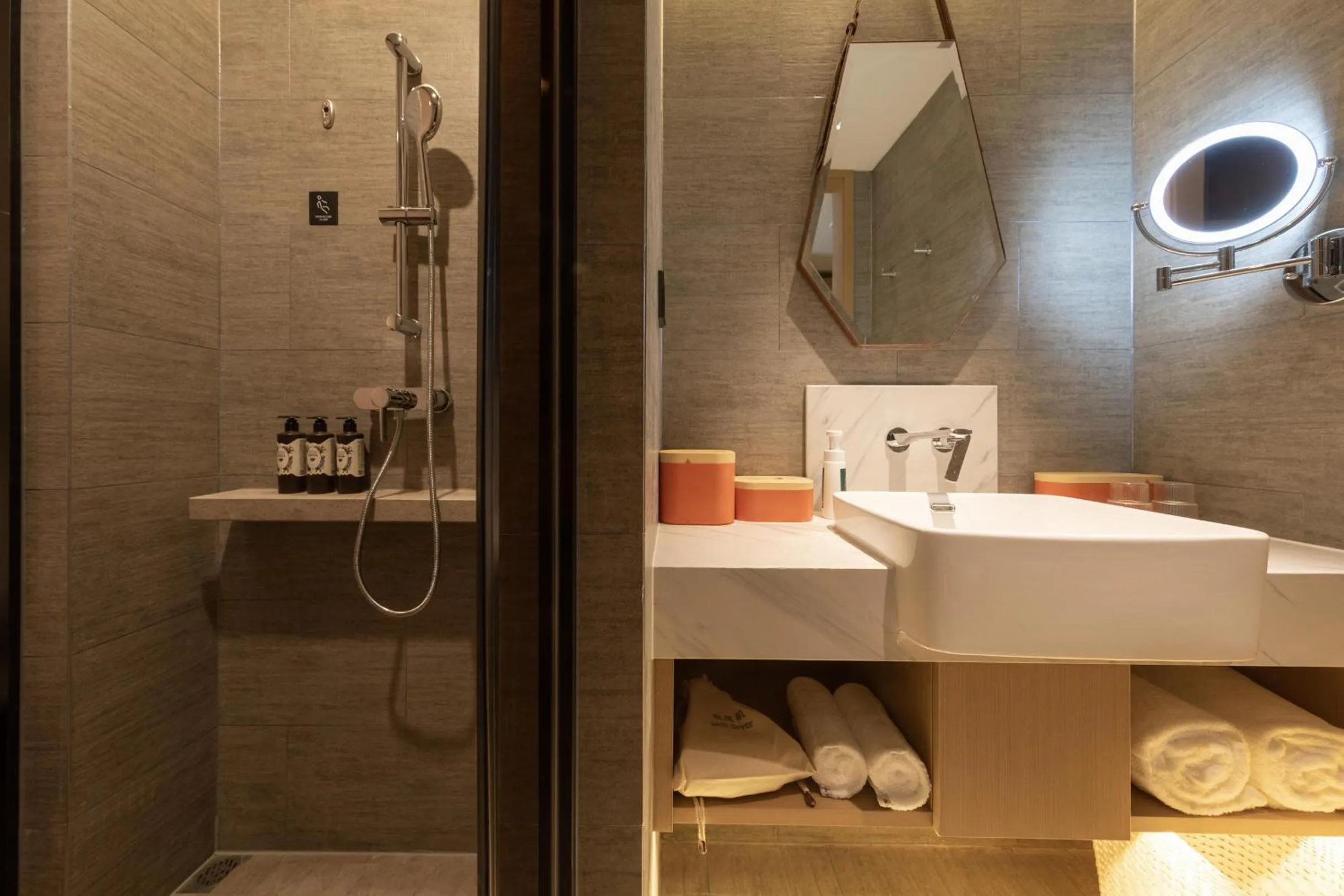 Atour Hotel Taian Taishan Internation Convention and Exhibition Center