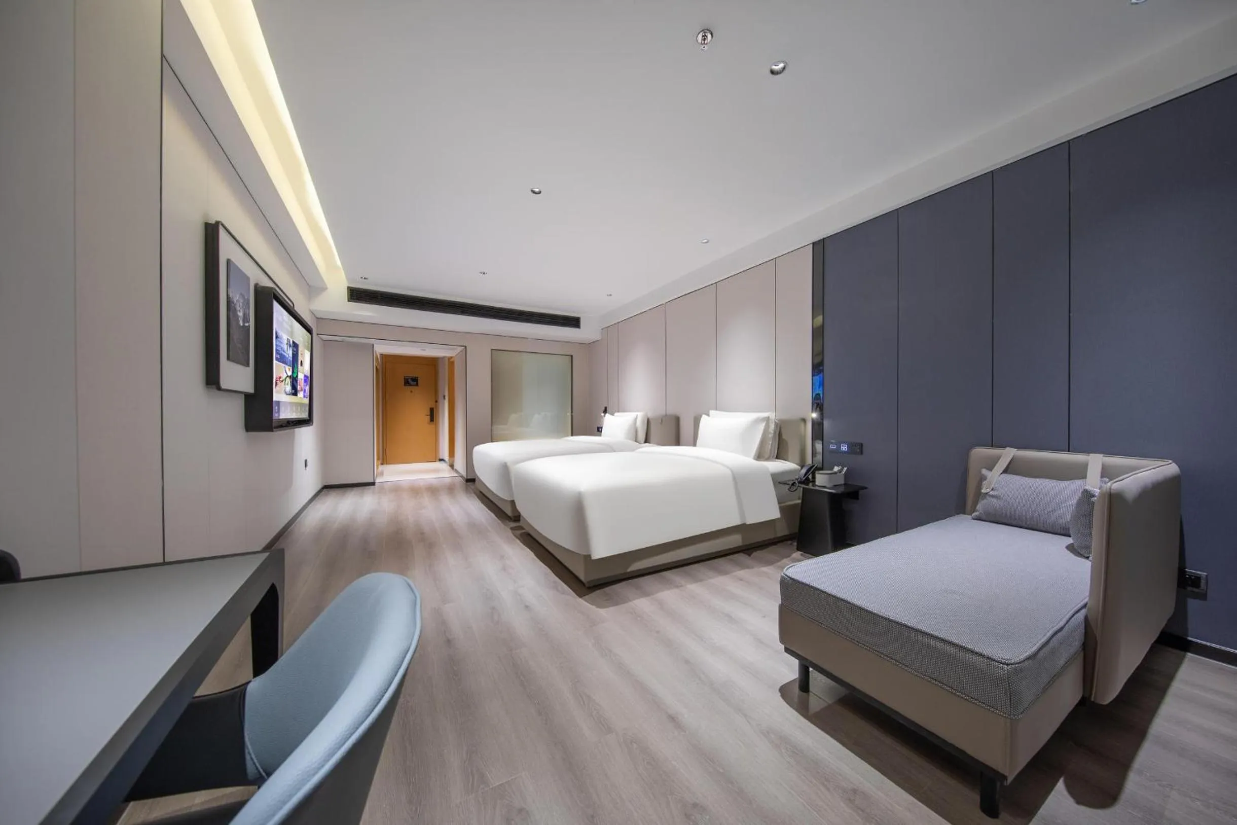 Bedroom, Bed in Atour X Hotel Guangzhou Baiyun International Airport Renhe Station